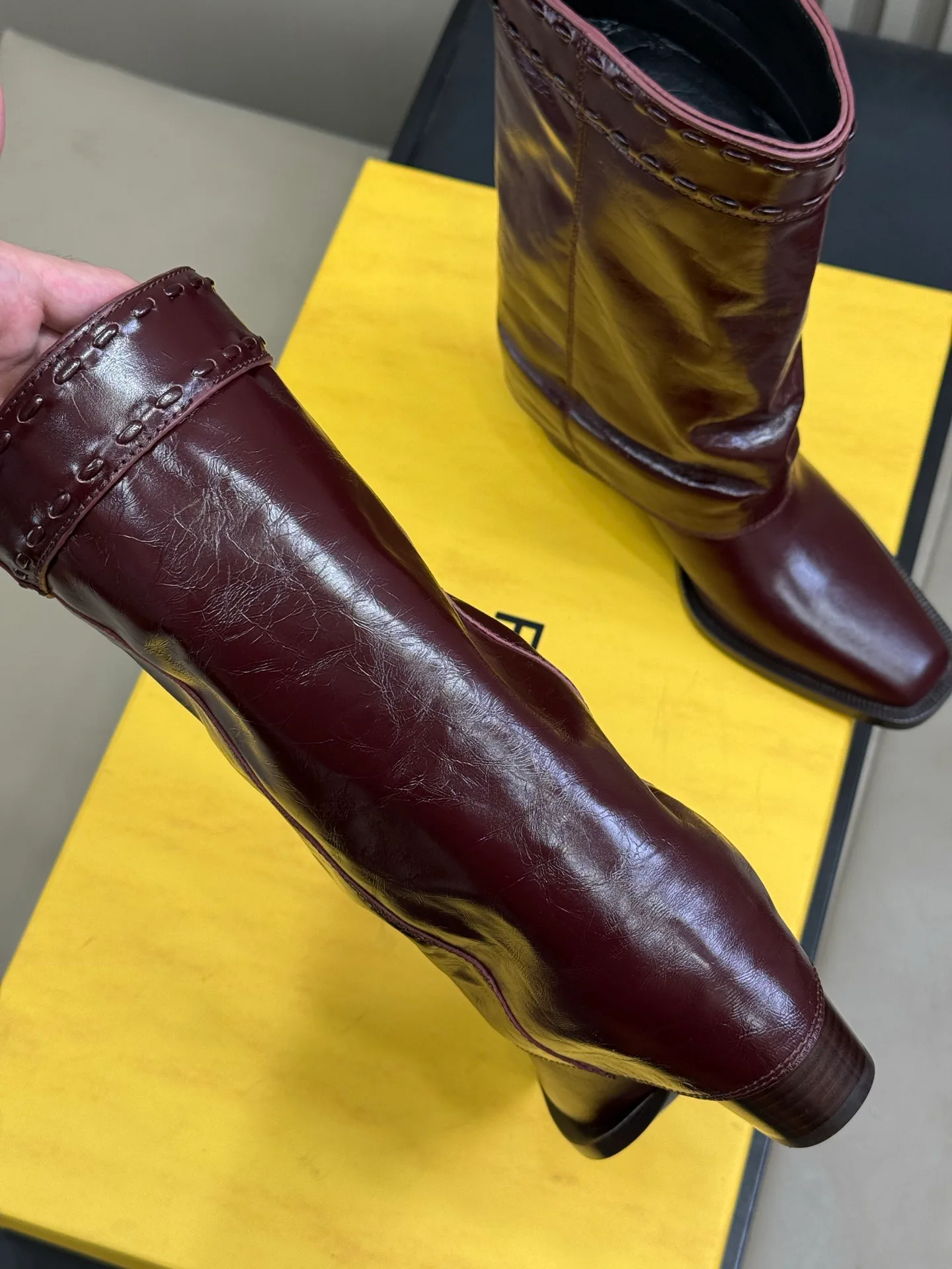 Сапоги Женские Fendi 18370131