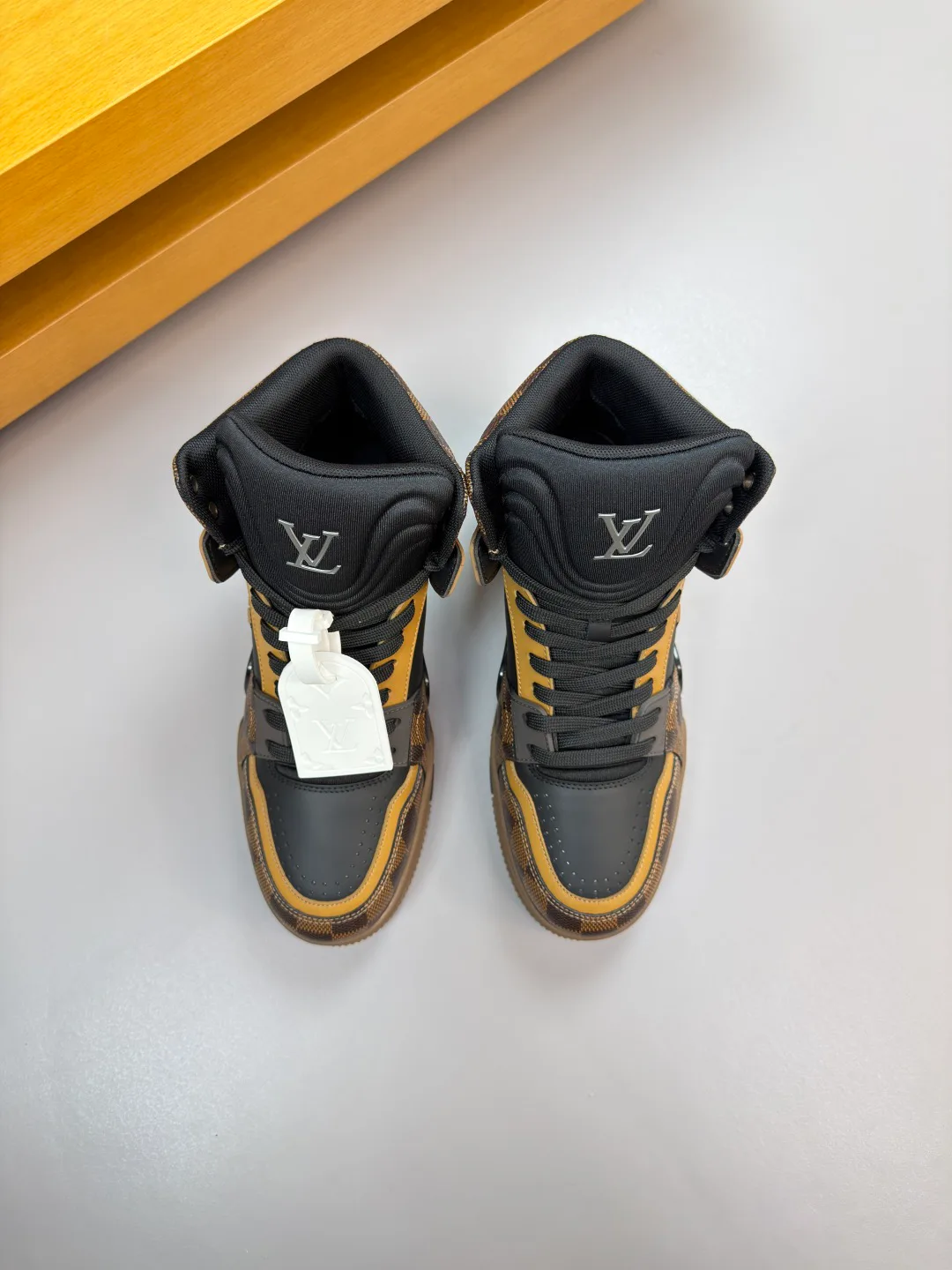 Кроссовки Женские Louis Vuitton 476874