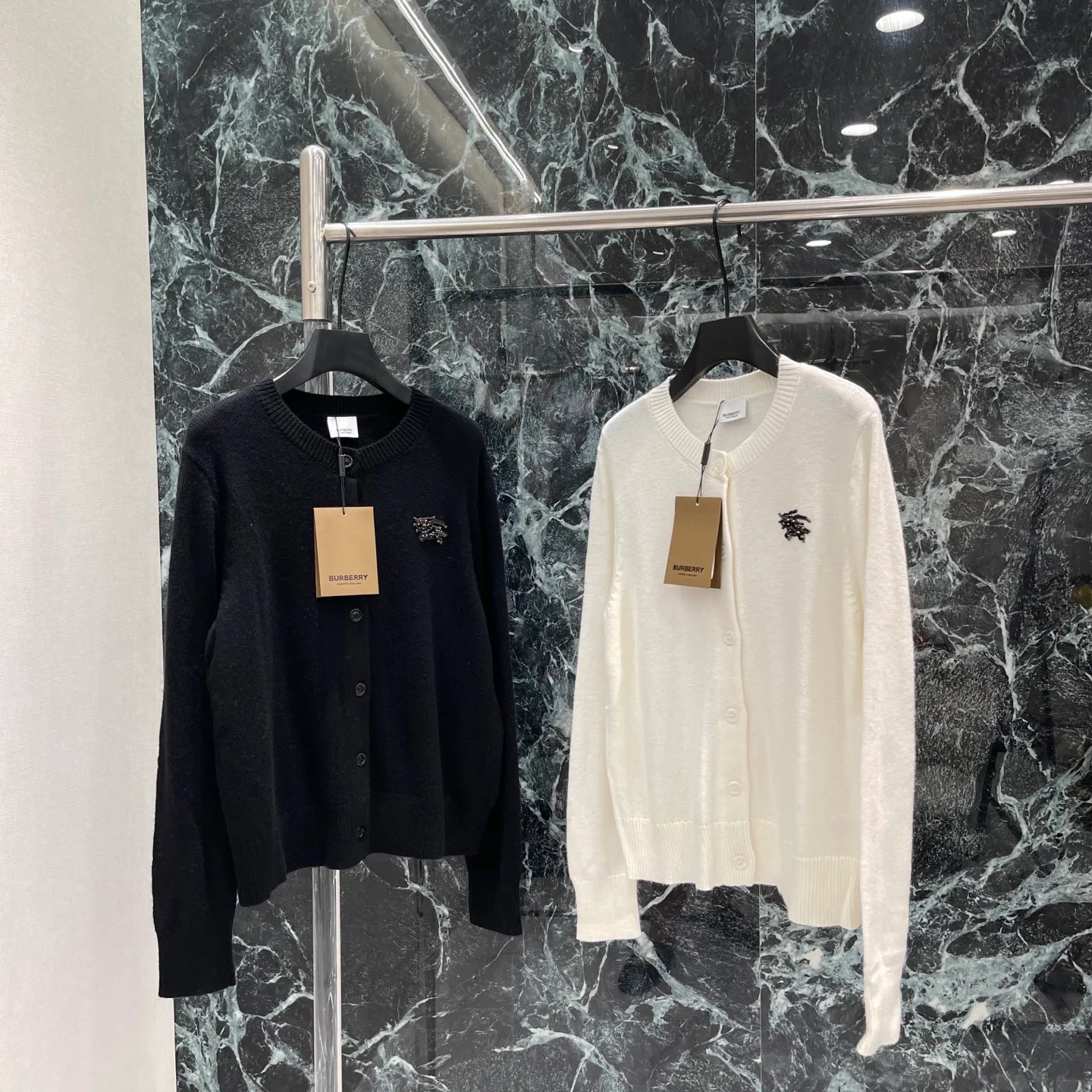 Джемперы И Свитеры Женские Burberry 18280372