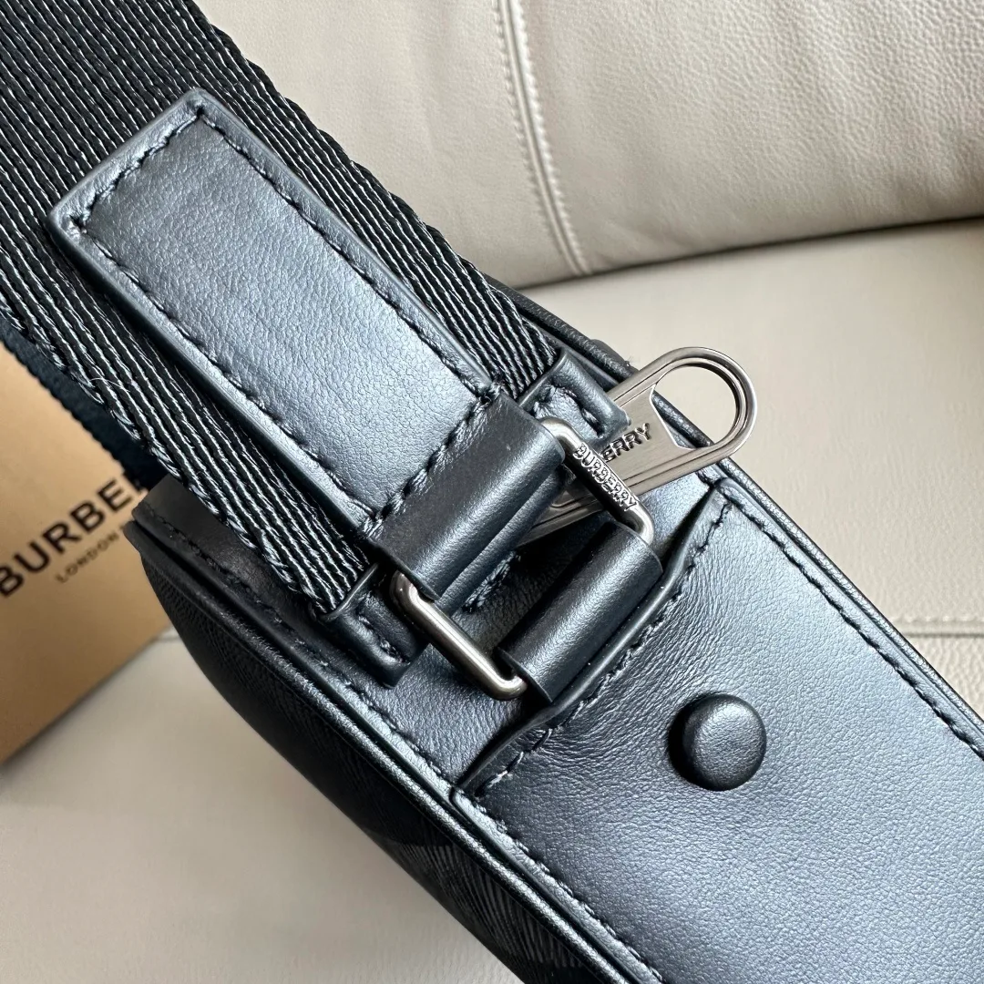 Сумки На Ремне Женские Burberry 4305163