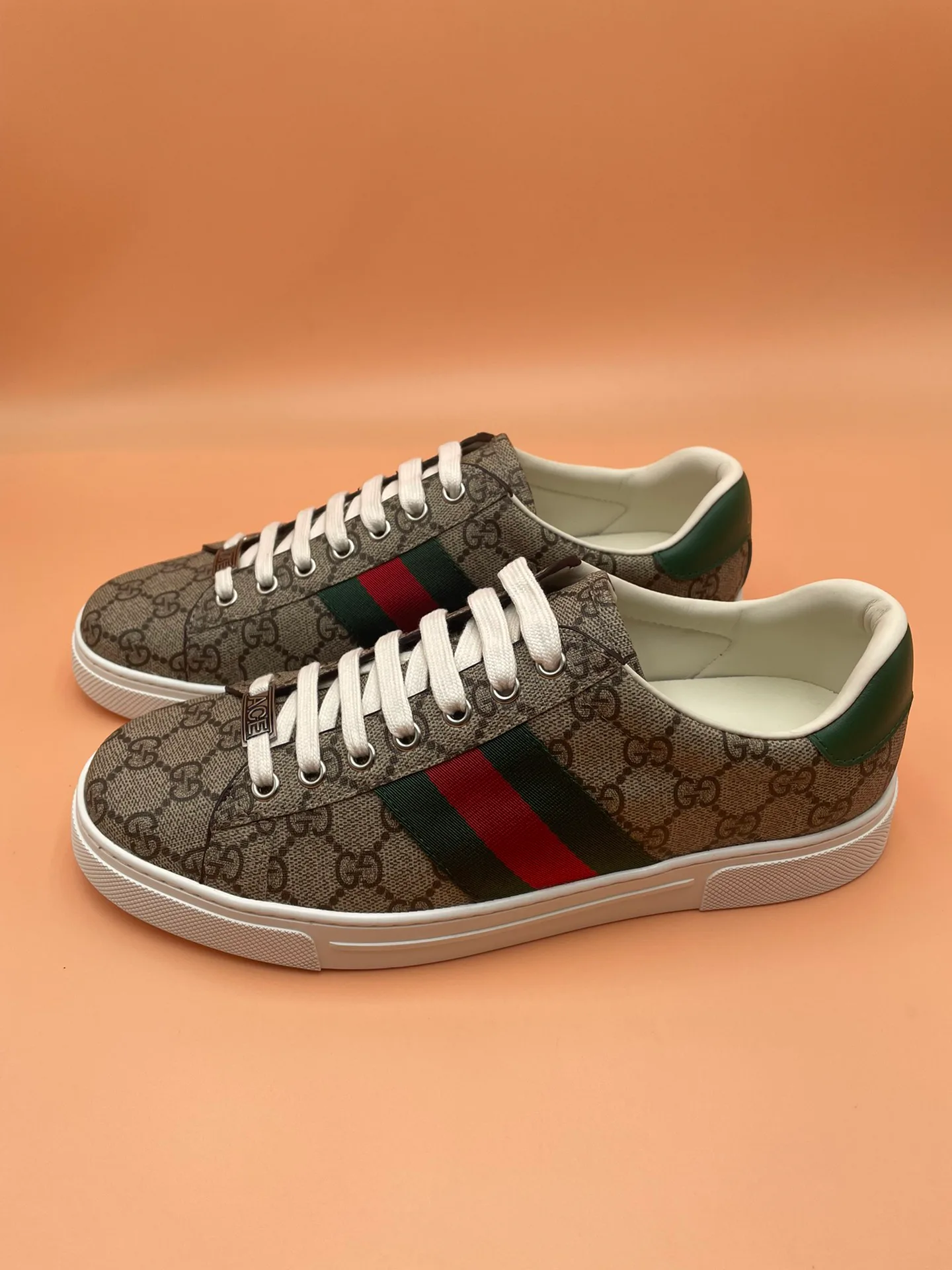 Кроссовки Женские Gucci 5813699