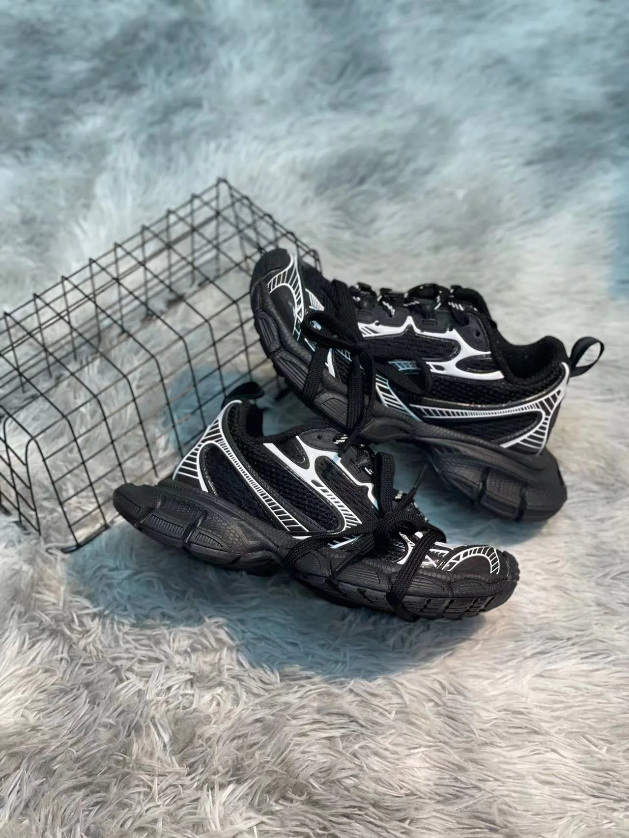 Кроссовки Женские Balenciaga 11567691