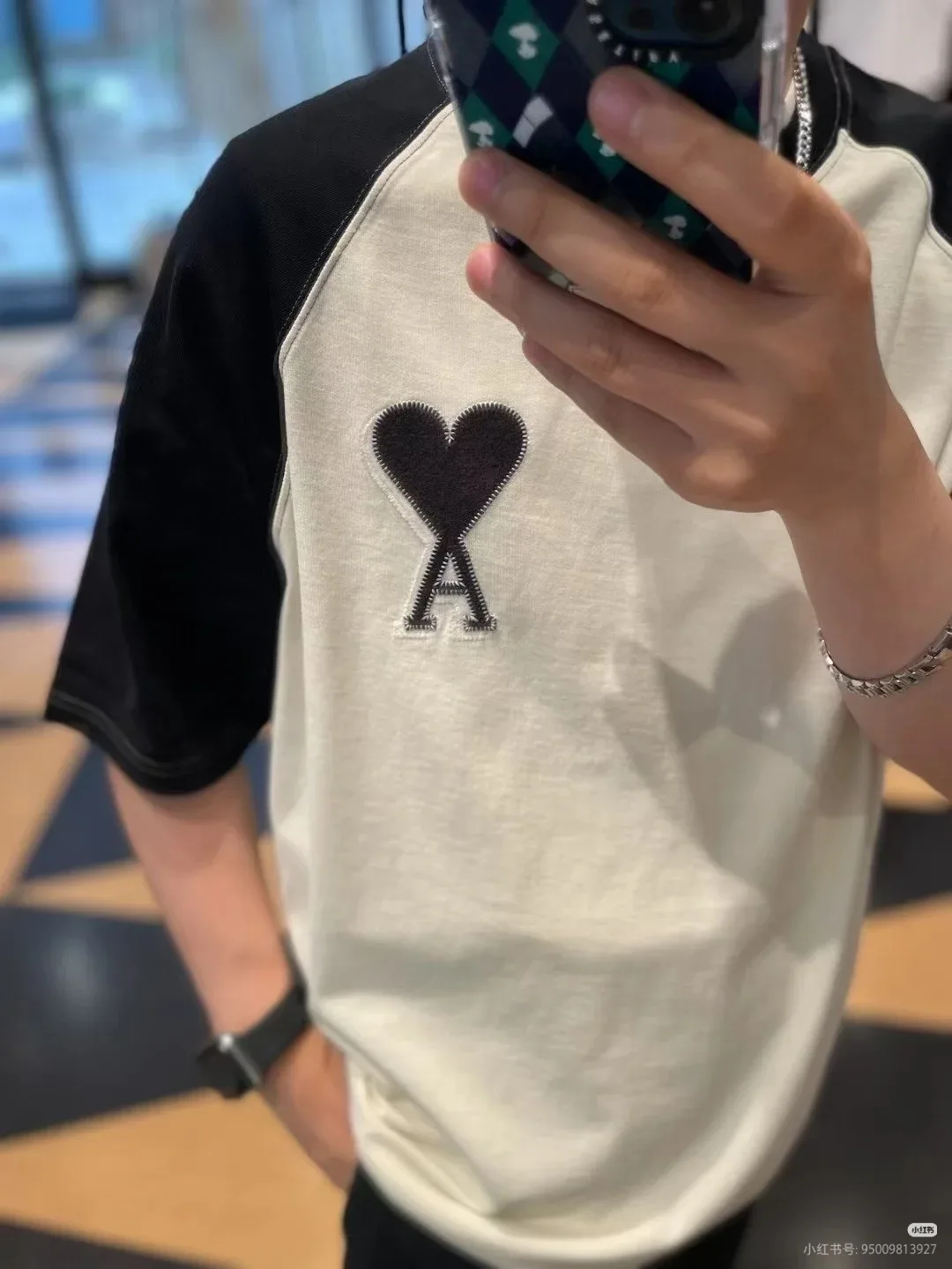 Футболки Женские Ami Paris 1002734