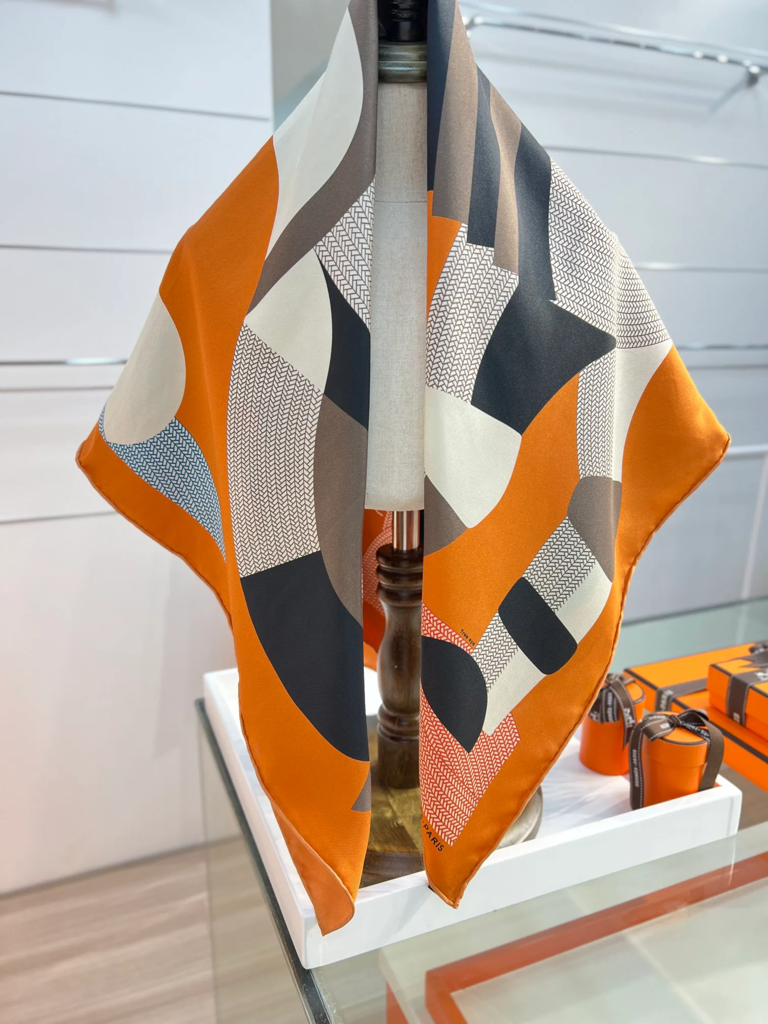 Шарфы Hermes 16248