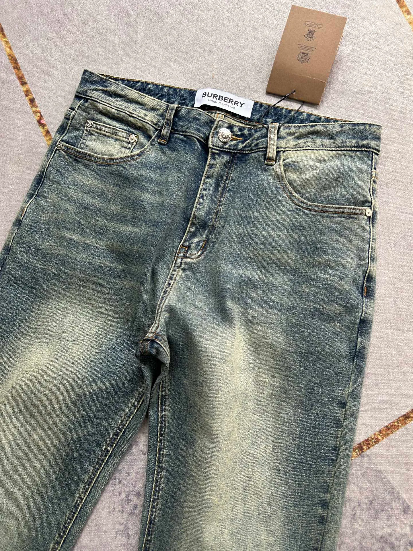 Джинсы Женские Burberry 10658019