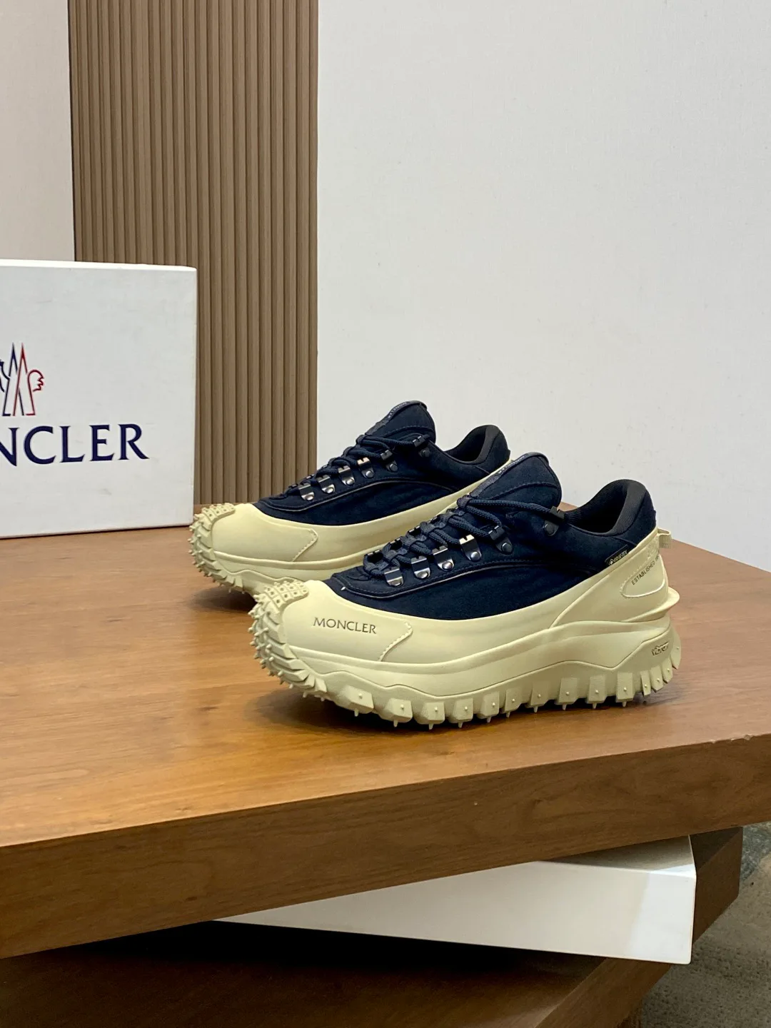 Кроссовки Мужские Moncler 19458675