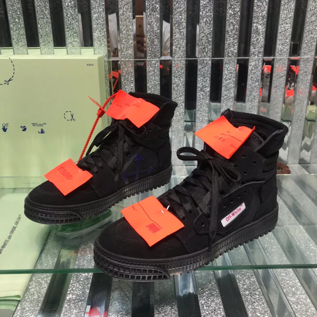 Кроссовки Женские Off-White 2937853