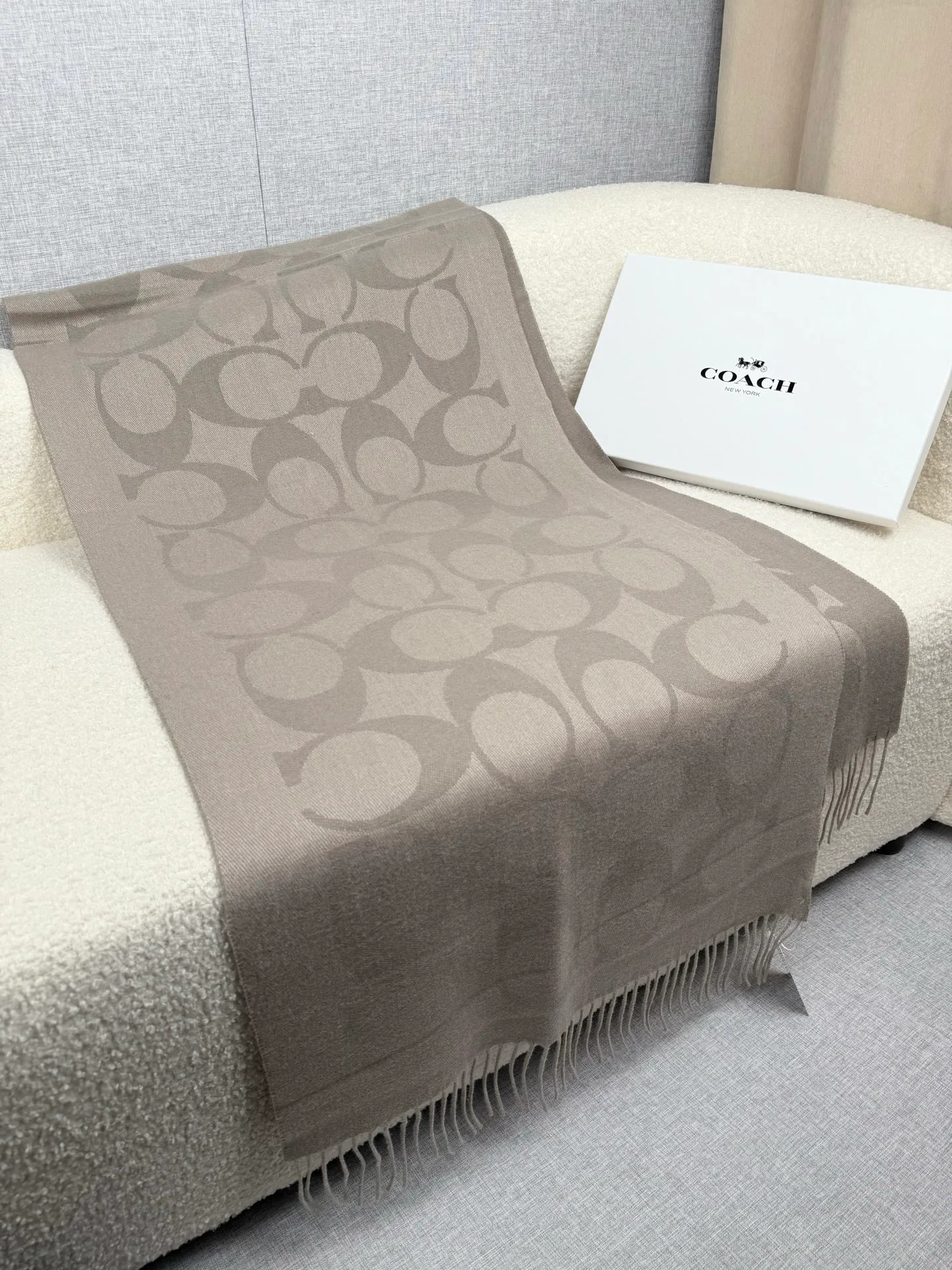 Шарфы Coach 205901