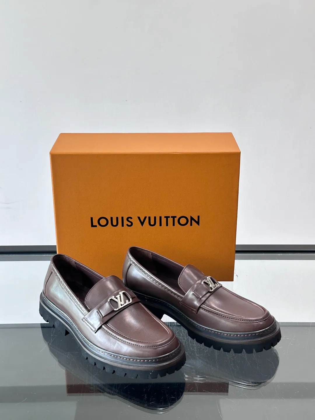 Лоферы И Туфли Мужские Louis Vuitton 17646072