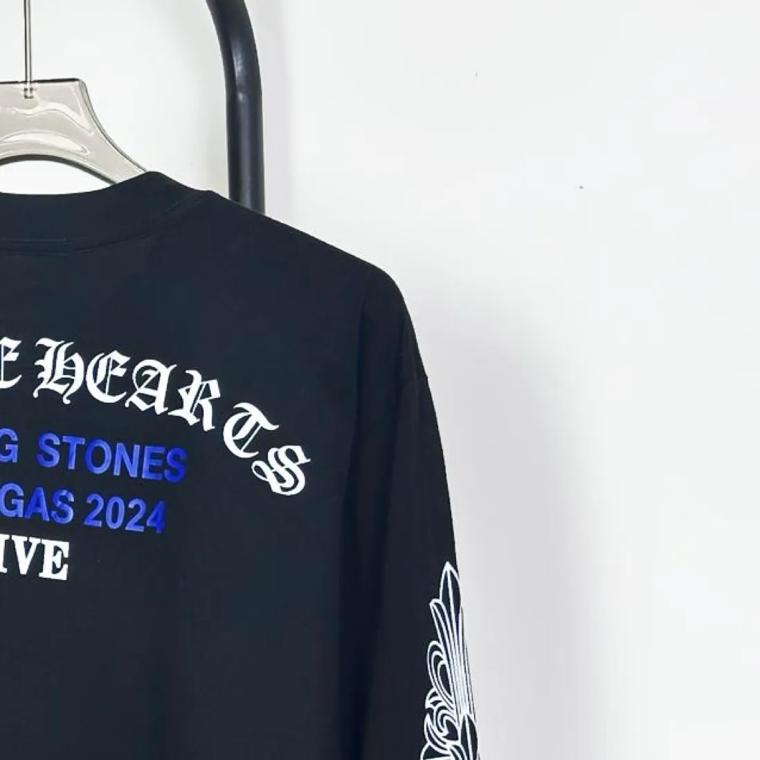 Футболки Женские Chrome Hearts 18129752