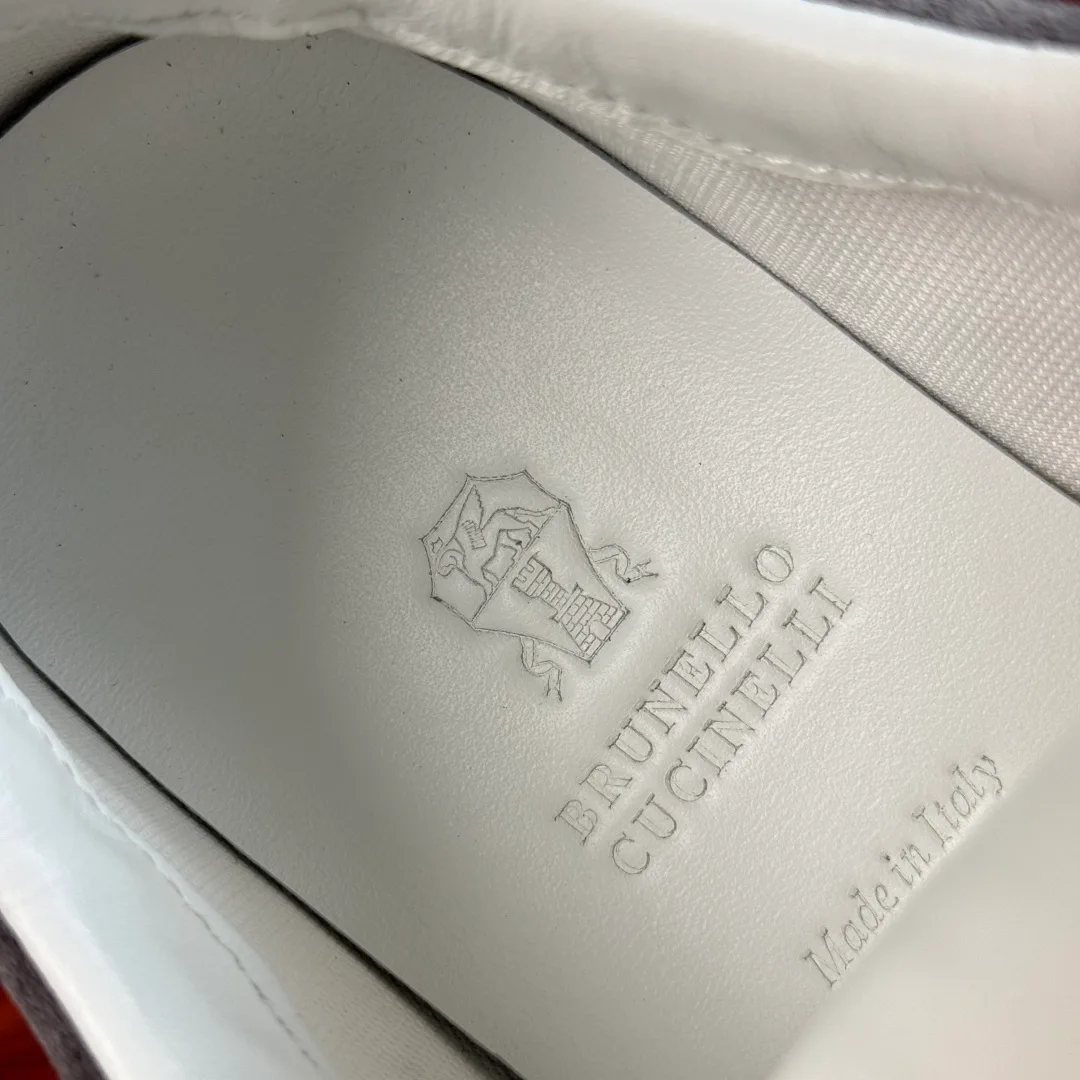 Кроссовки Женские Brunello Cucinelli 18100464