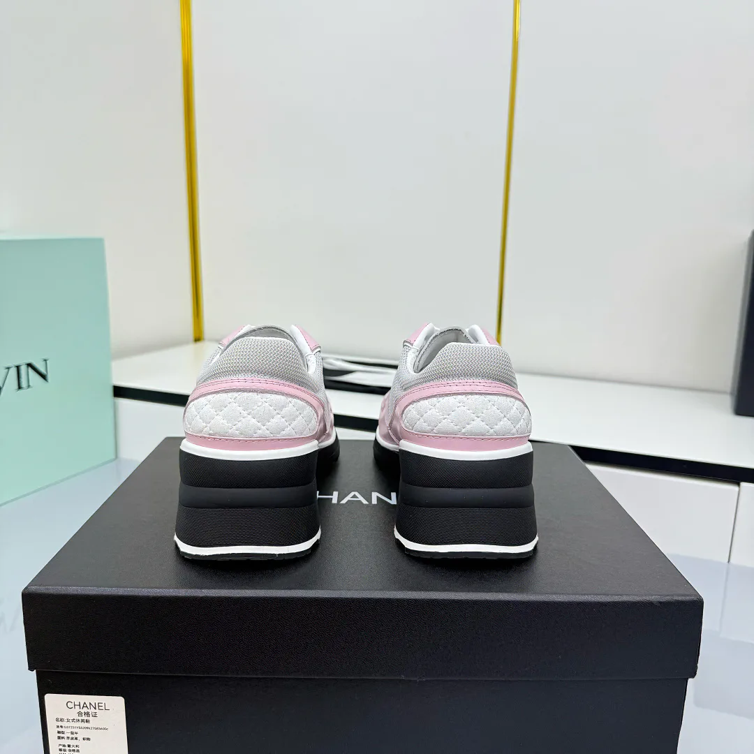Кроссовки Женские Chanel 4502682