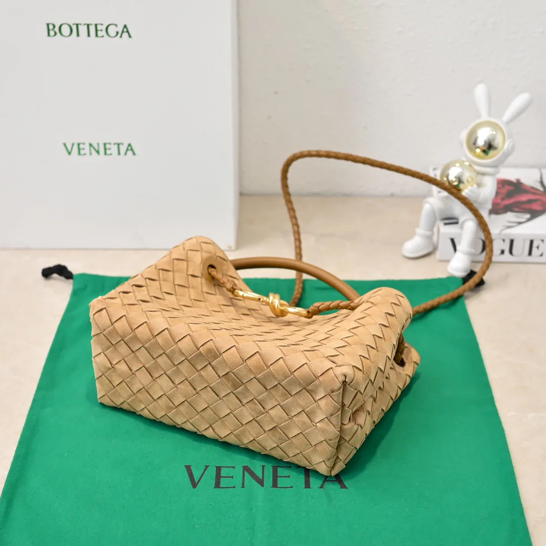 Классические Сумки Женские Bottega Veneta 11669037