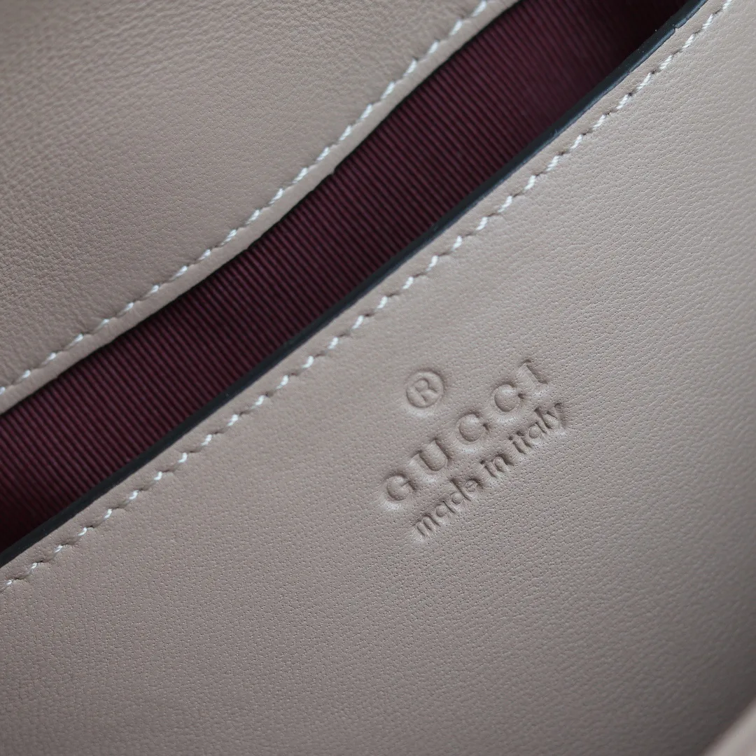 Классические Сумки Женские Gucci 12721400