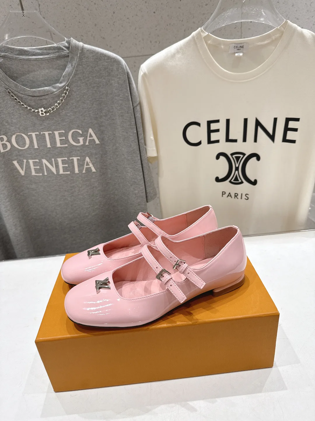 Туфли Женские Louis Vuitton 13433053