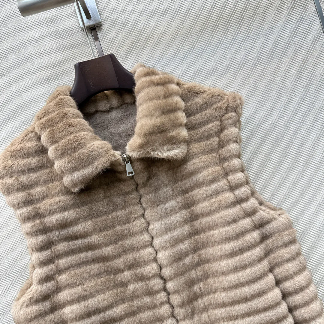 Жилеты Женские Loro Piana 18711504