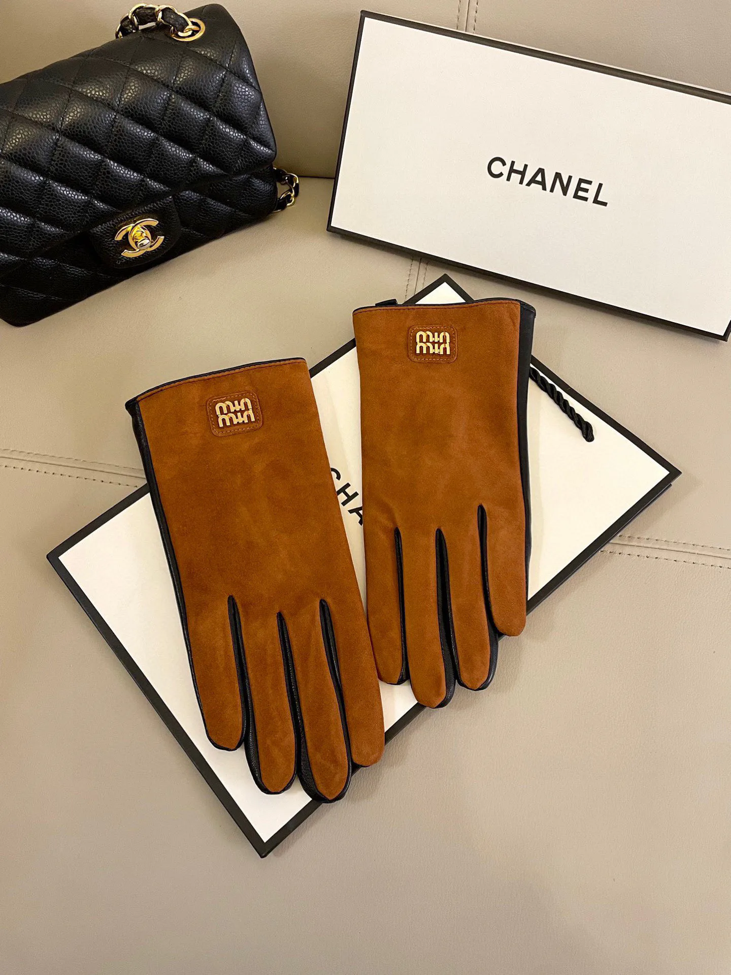 Перчатки Miu Miu 262319