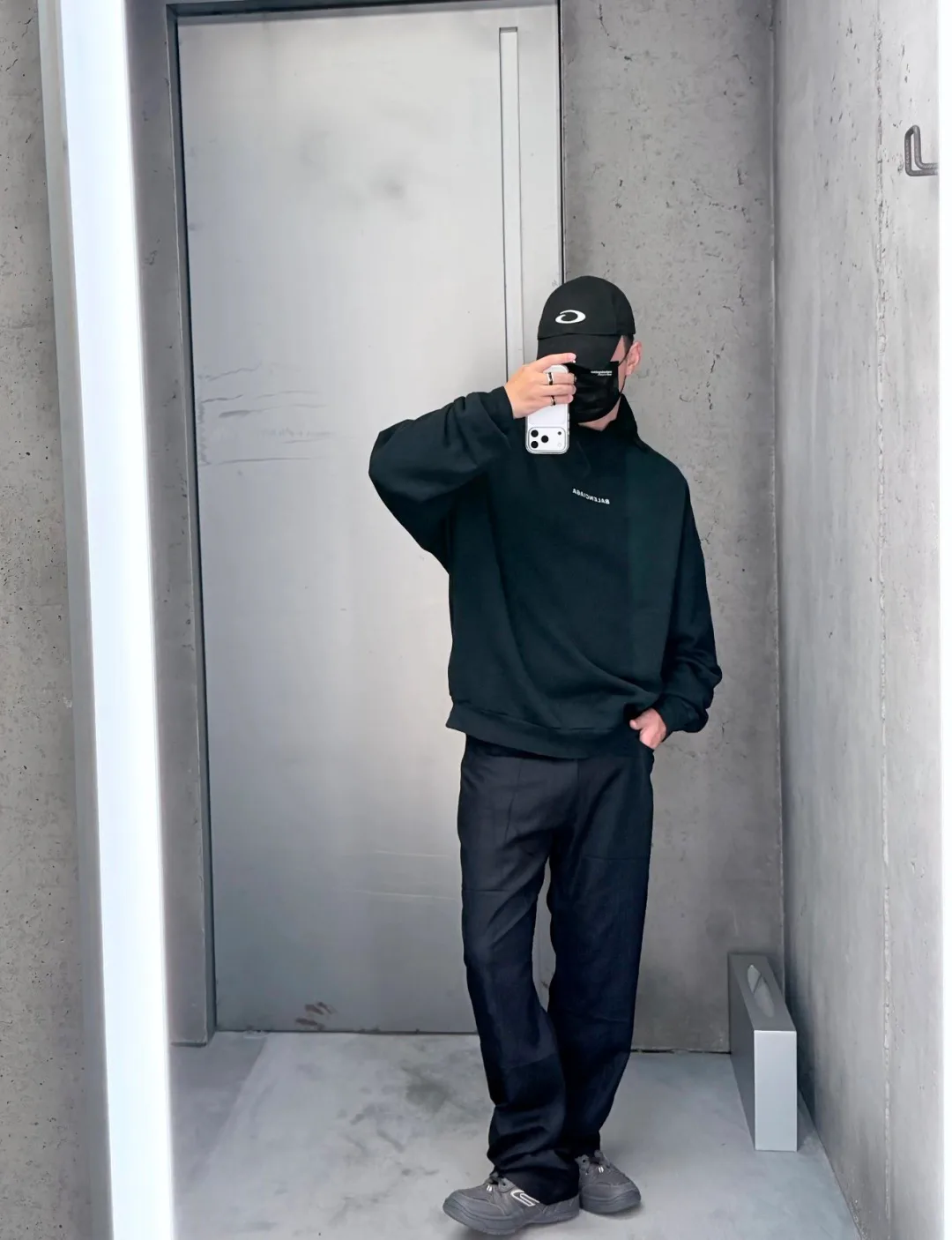 Свитшоты И Худи Женские Balenciaga 5380419