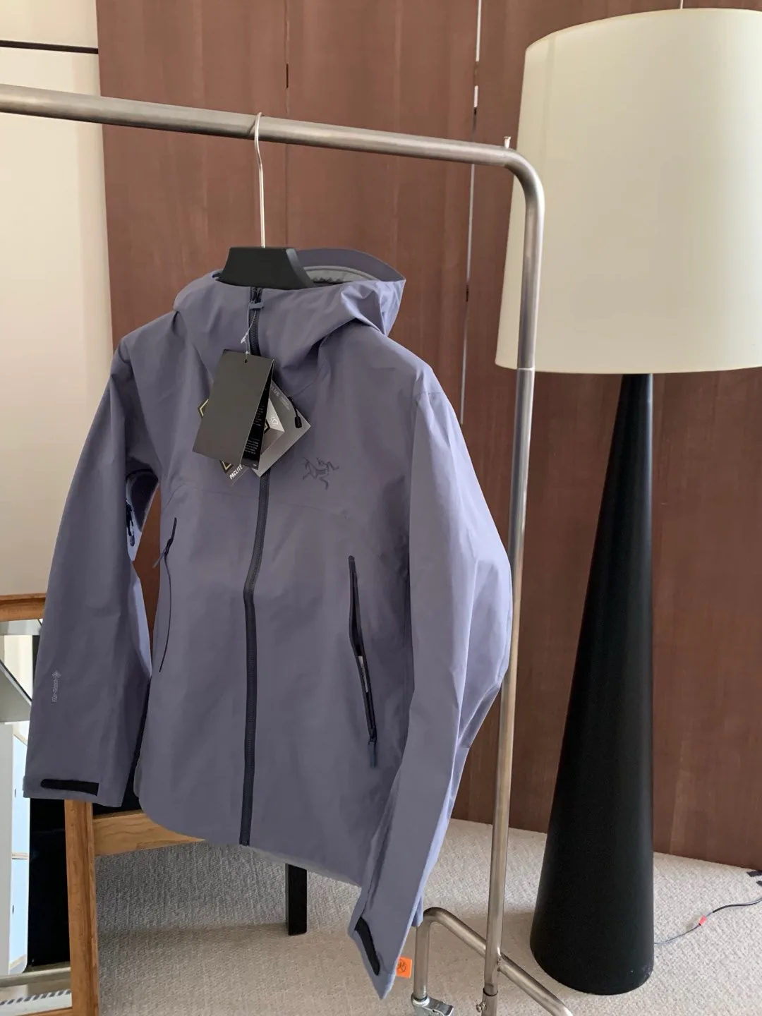 Куртки И Пуховики Женские Arcteryx 19224984