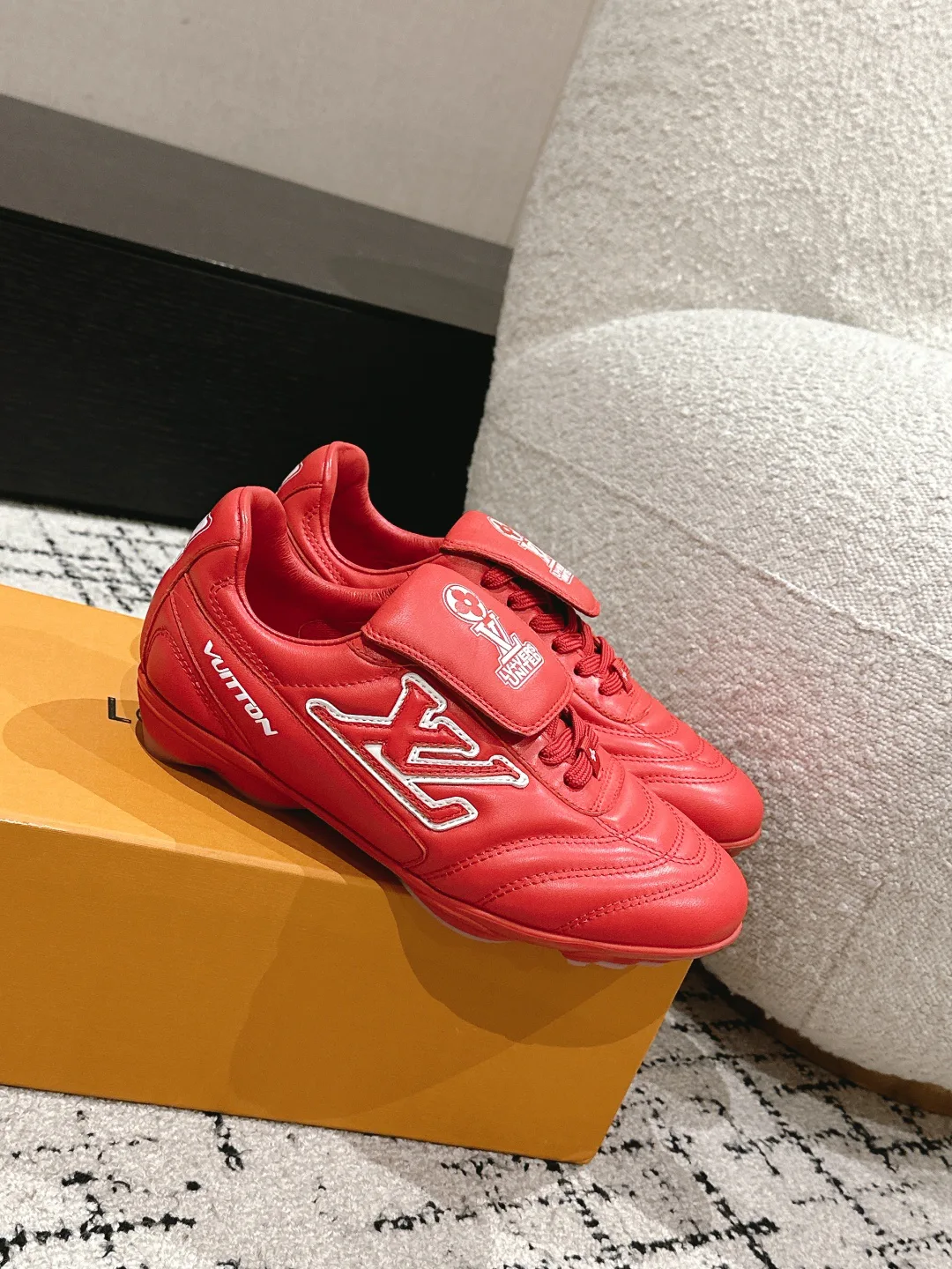 Кроссовки Женские Louis Vuitton 13039