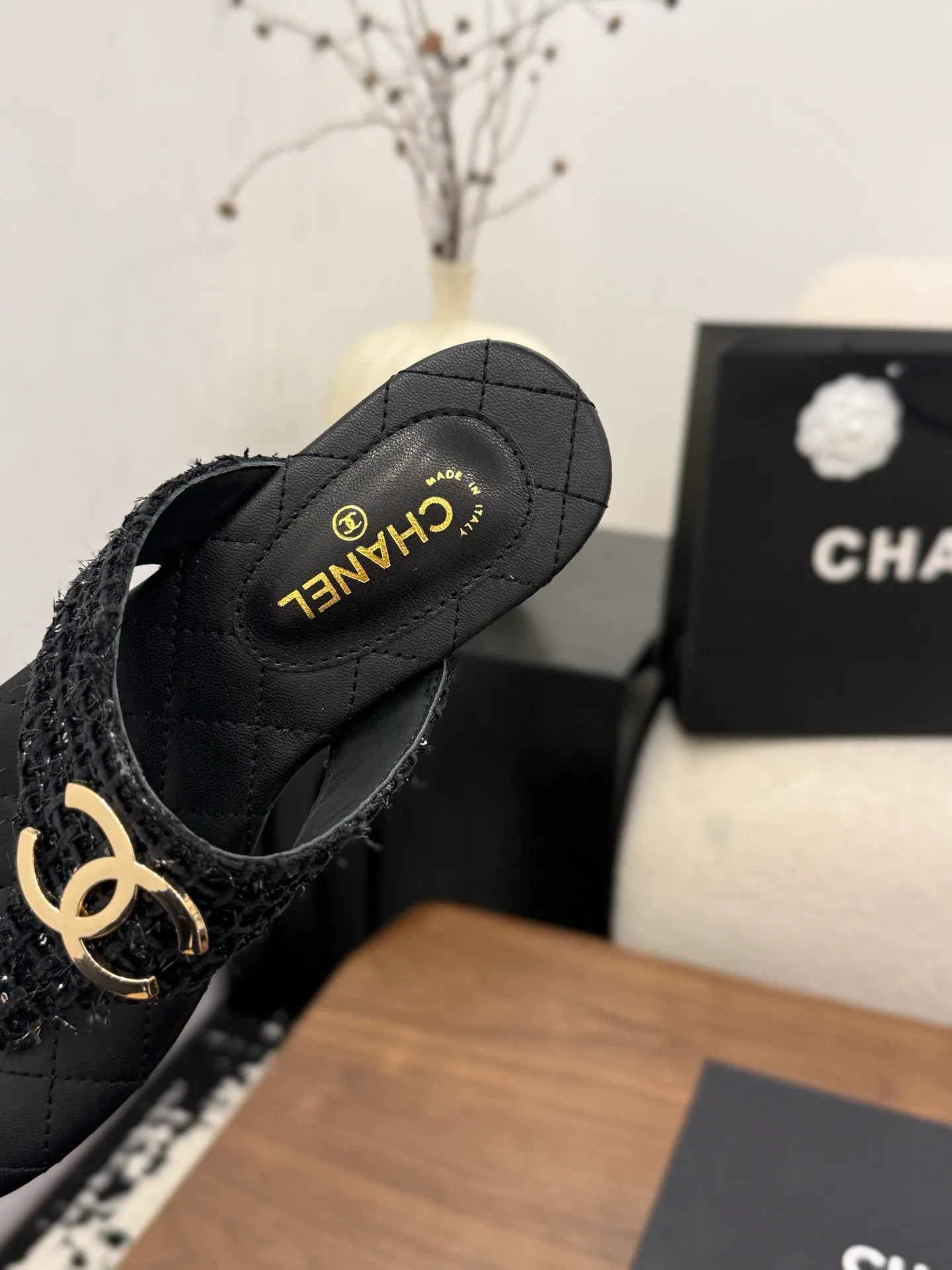 Сандалии Женские Chanel 11559286