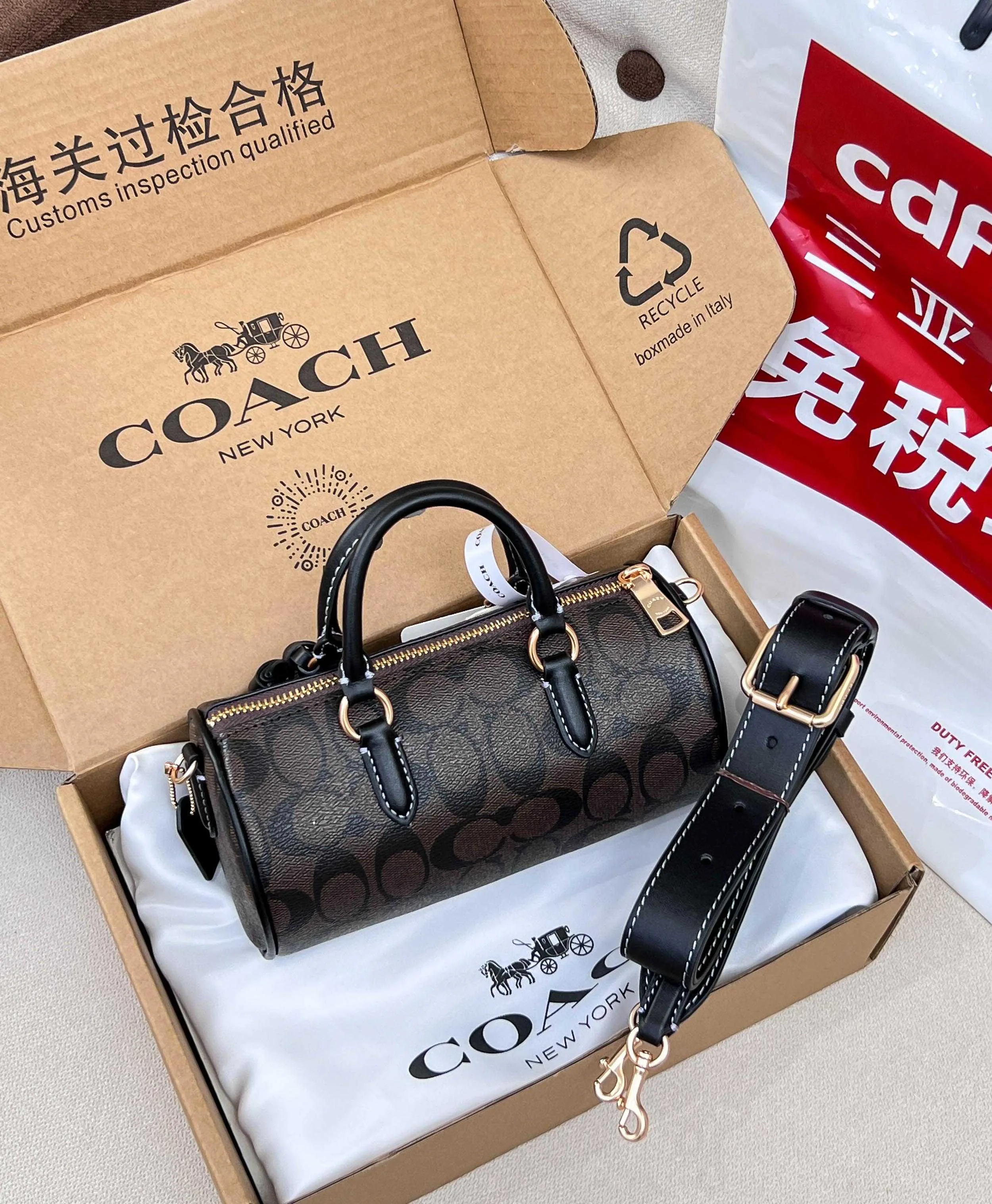 Классические Сумки Женские Coach 6262039