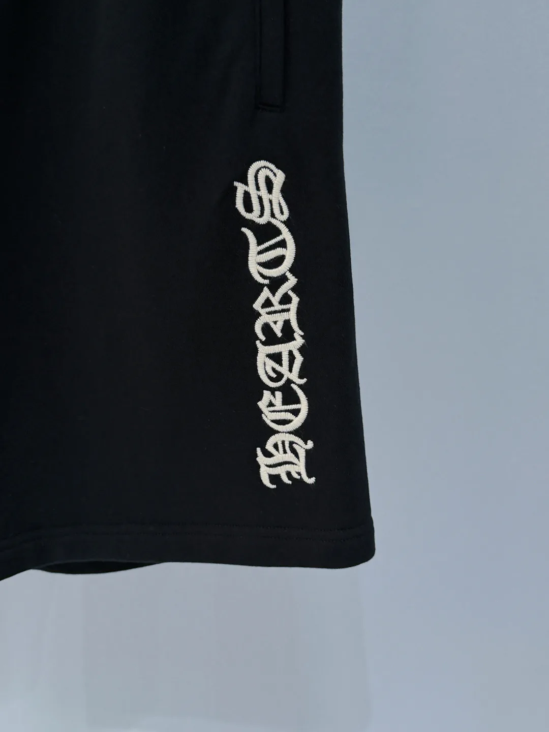 Шорты Женские Chrome Hearts 4434867