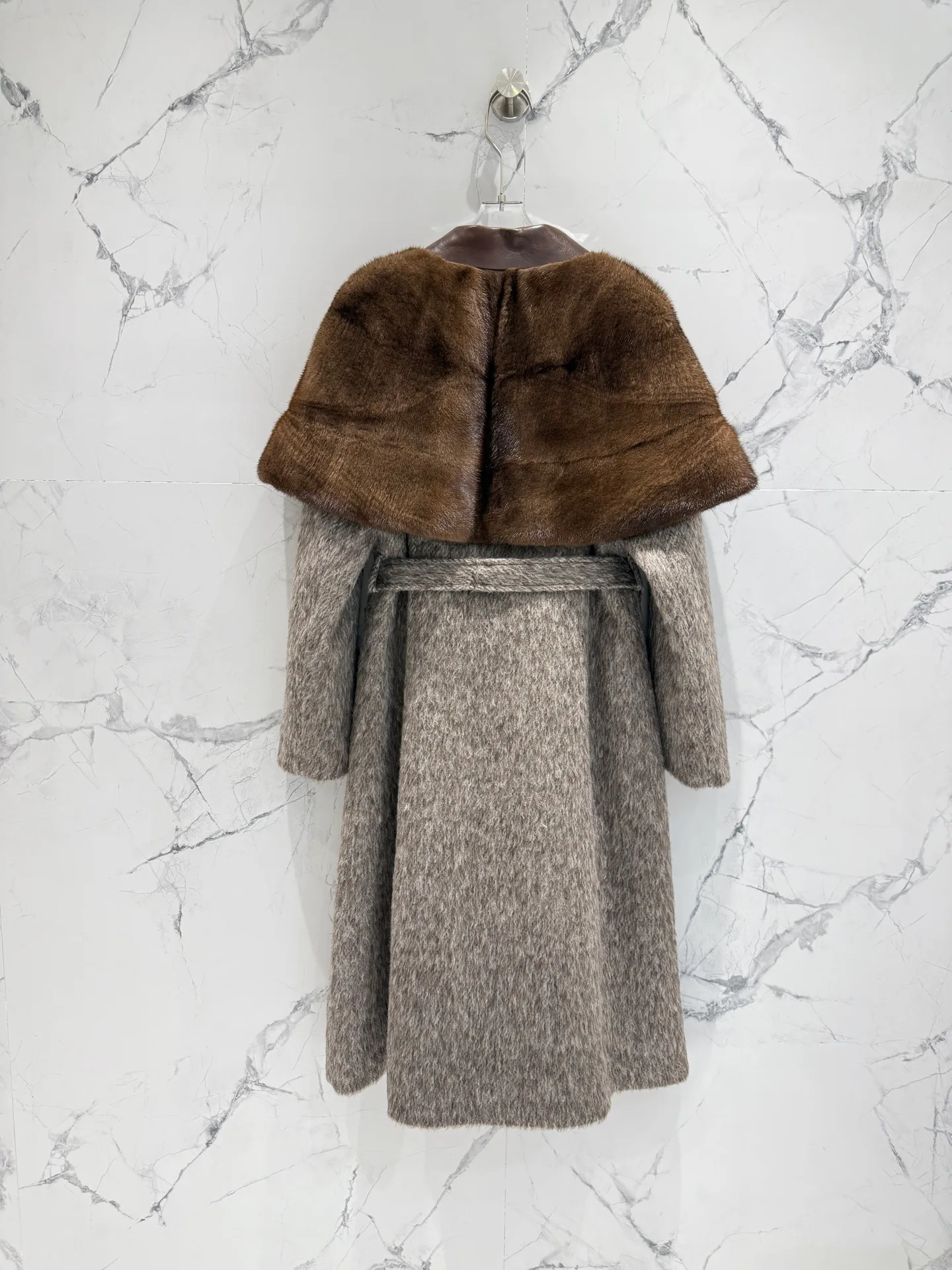 Шубы Женские Loro Piana 1137627