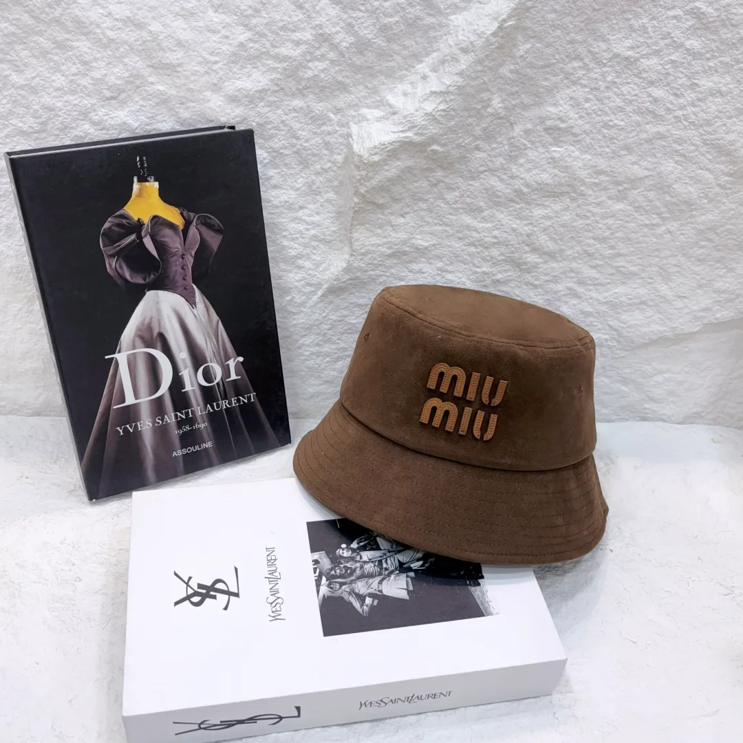Головные Уборы Miu Miu 61935