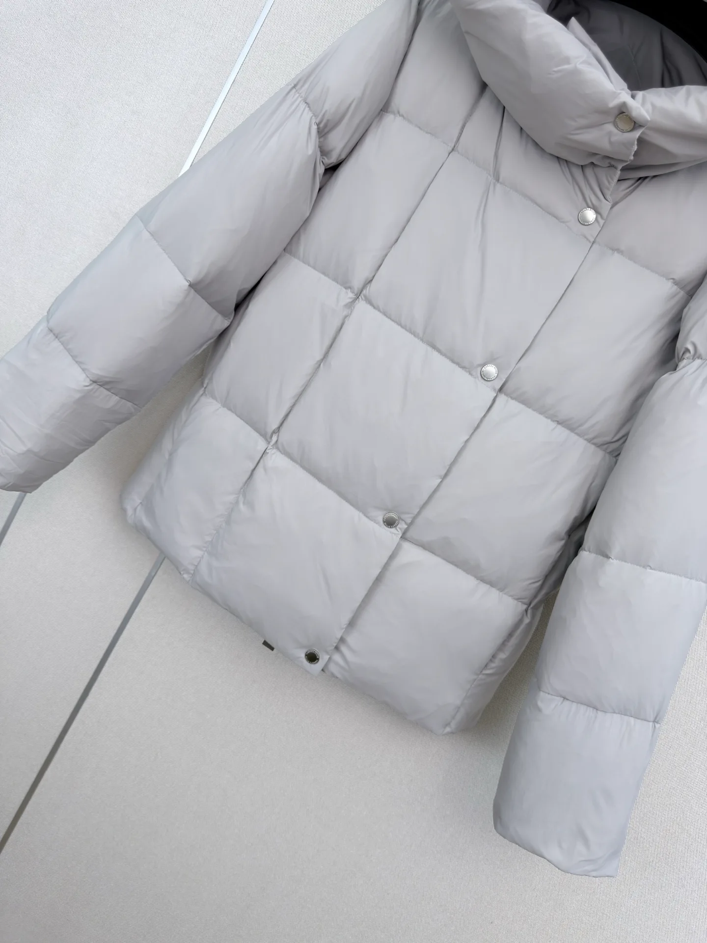 Куртки И Пуховики Женские Canada Goose 18714649