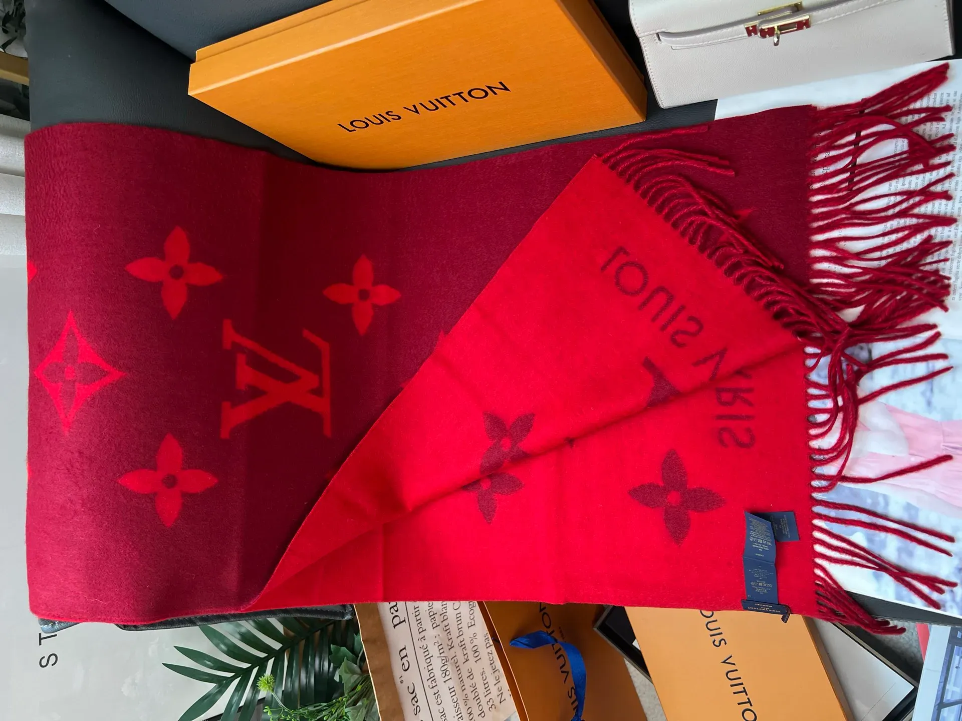 Шарфы Louis Vuitton 859906
