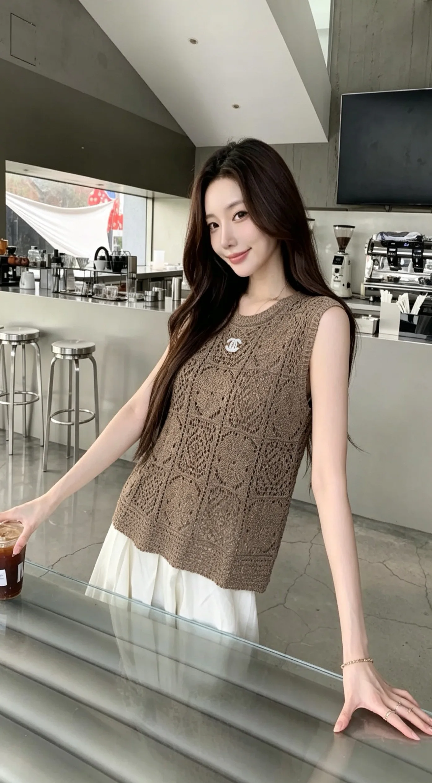 Жилеты Женские Chanel 18447224