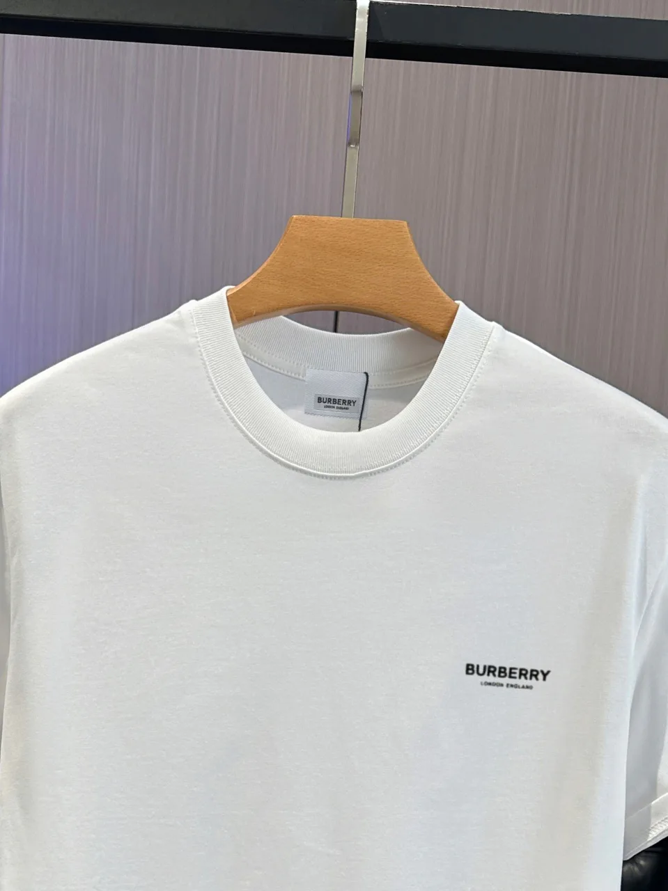 Футболки Женские Burberry 18000409
