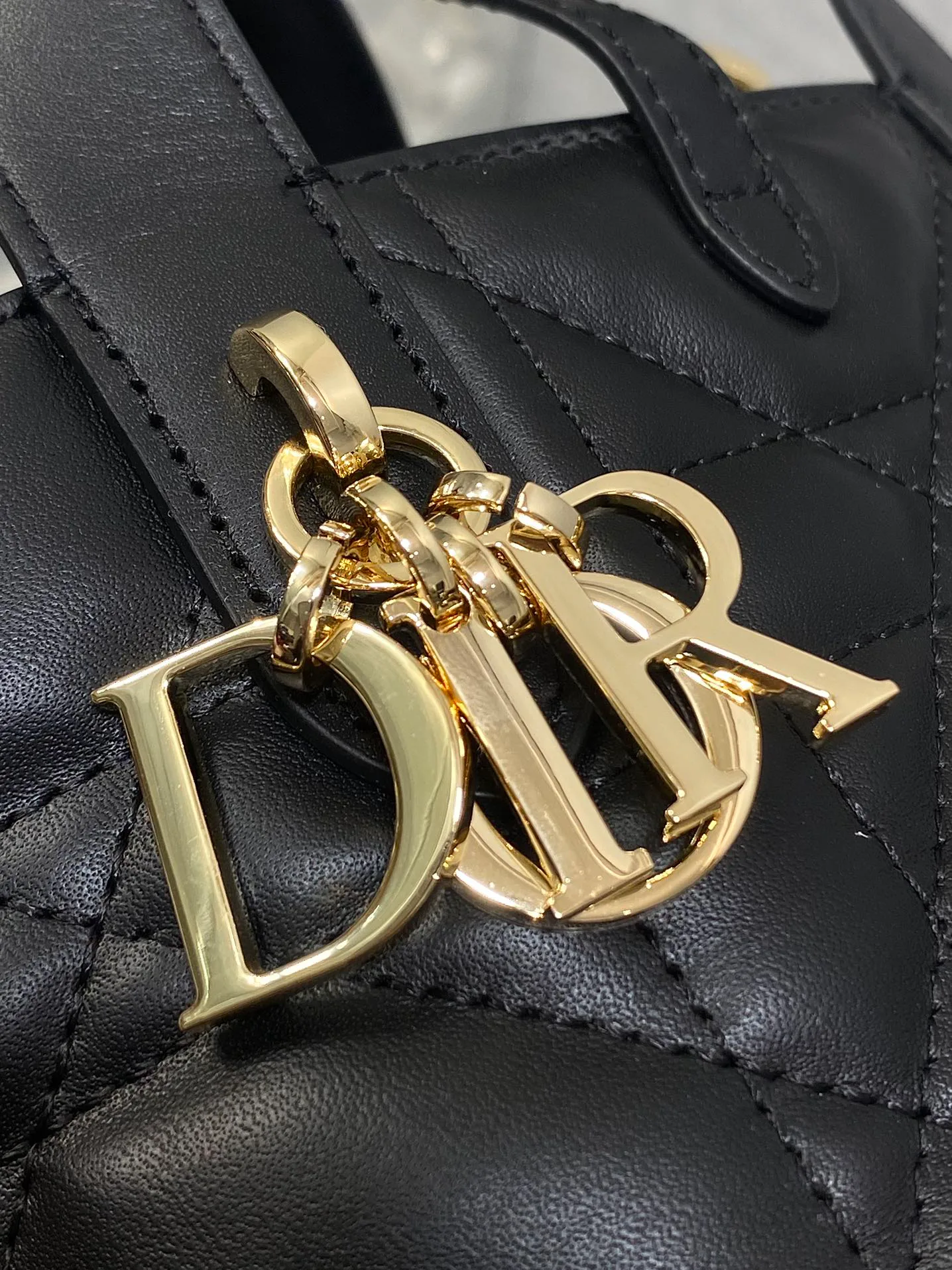 Классические Сумки Женские Christian Dior 11265135
