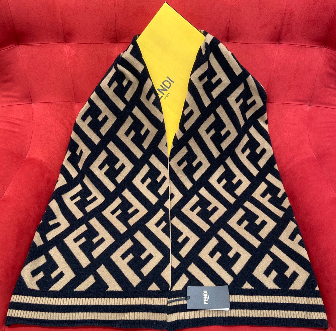 Шарфы Fendi 1255652