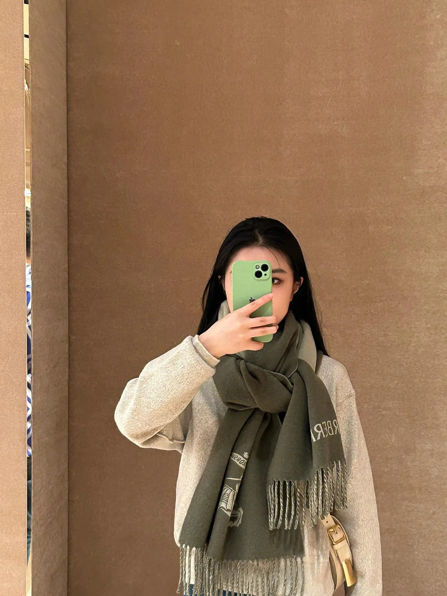 Шарфы Burberry 347397