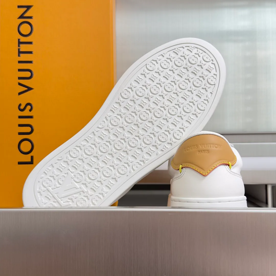 Кроссовки Женские Louis Vuitton 13300462