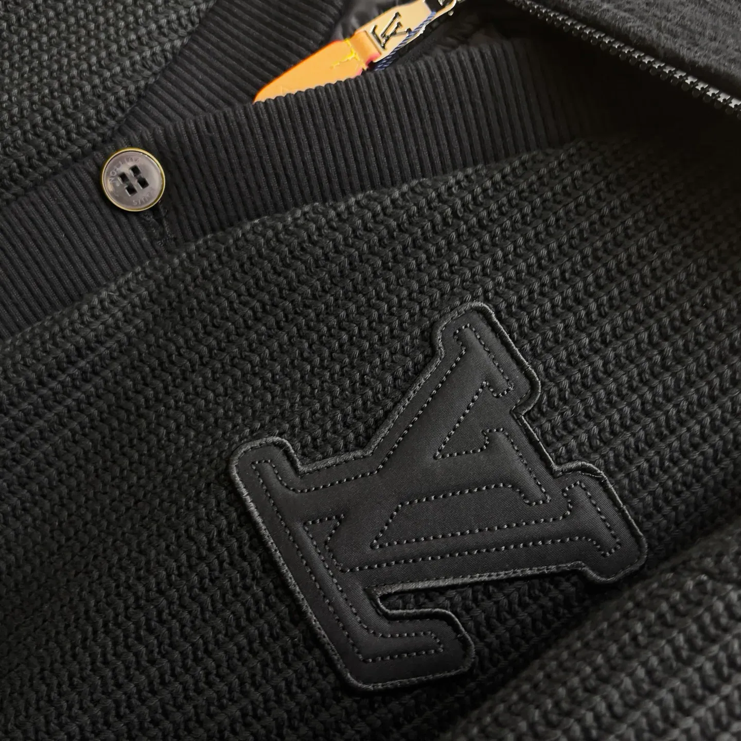 Куртки И Пуховики Женские Louis Vuitton 844166