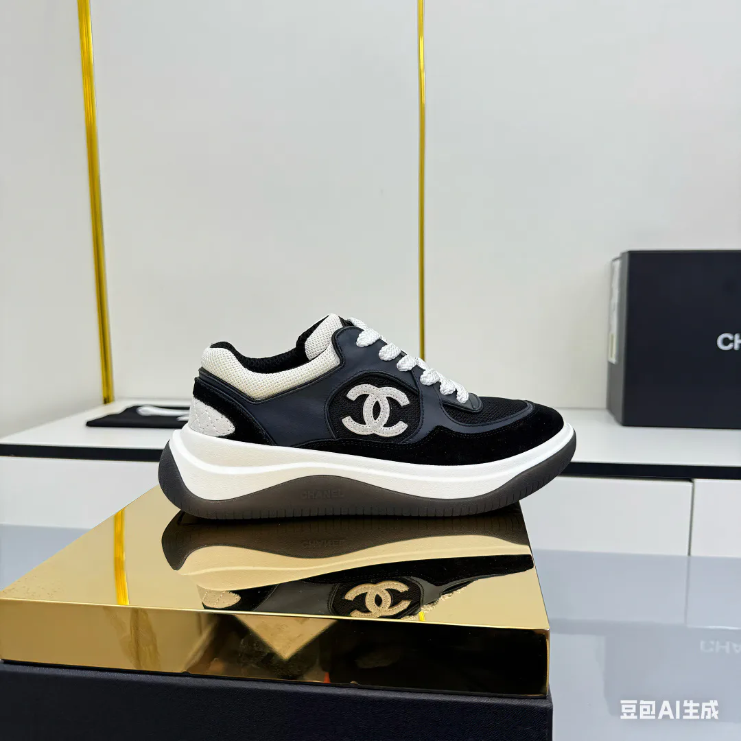 Кроссовки Женские Chanel 4502747