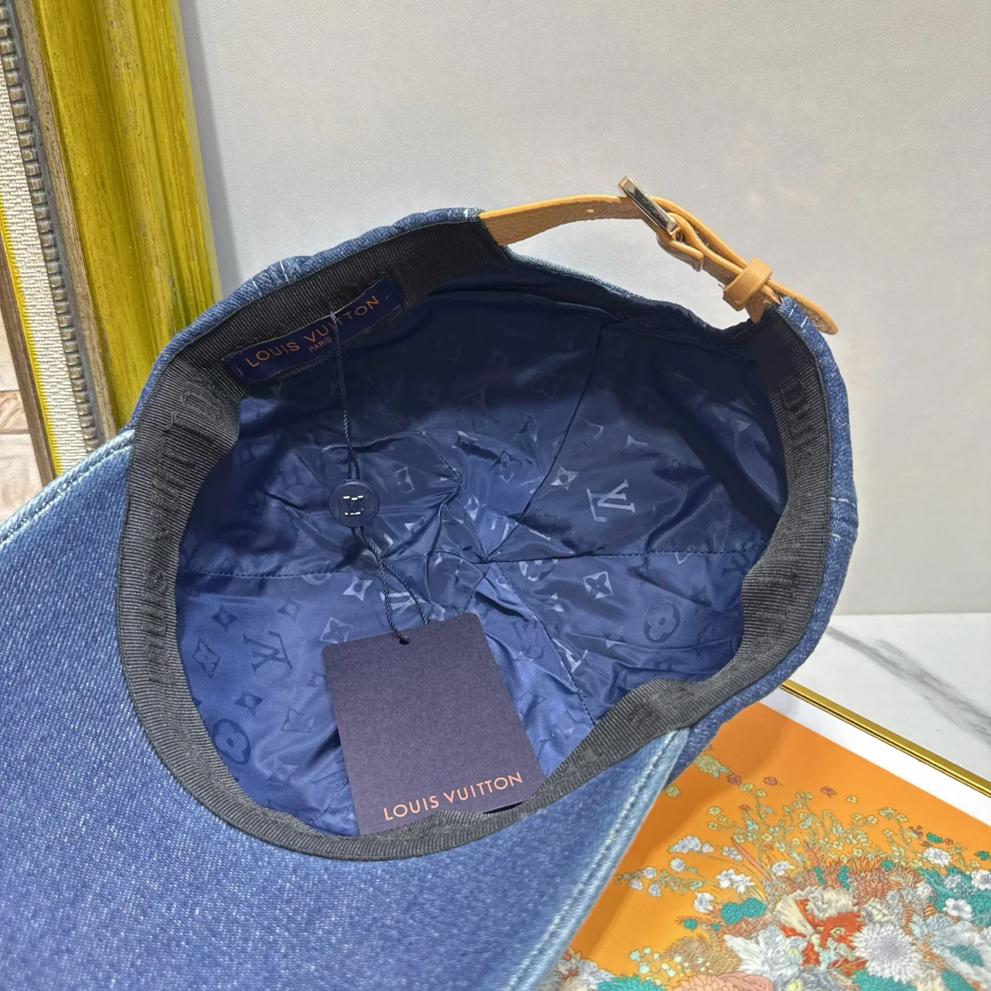 Головные Уборы Louis Vuitton 9679846