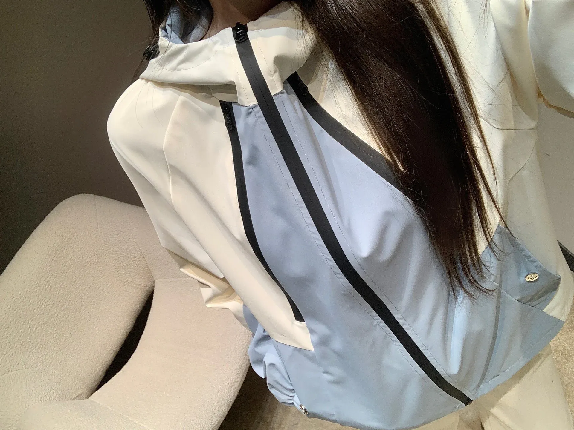 Куртки И Пуховики Женские Chanel 2206682