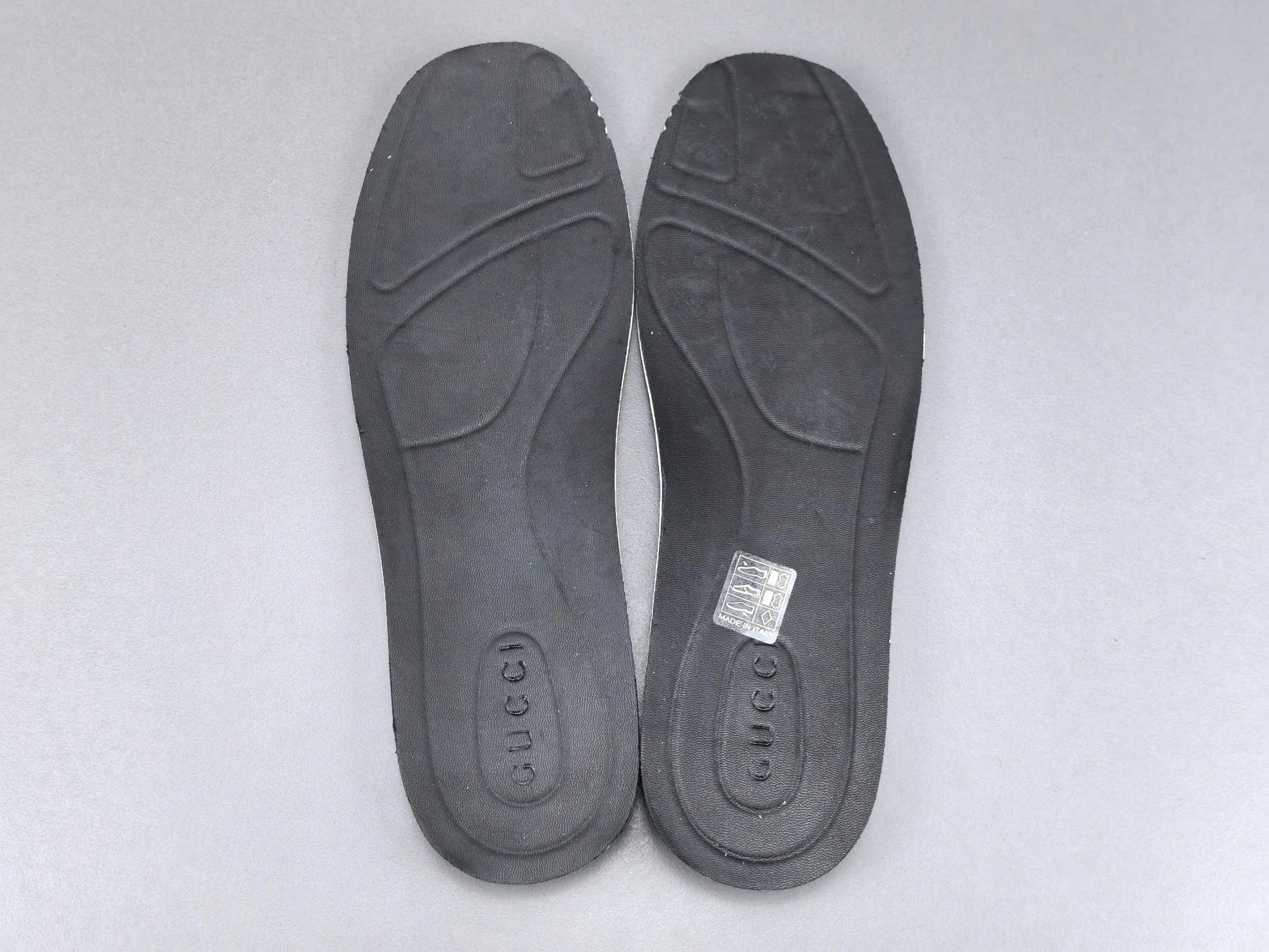 Кроссовки Женские Gucci 18552276
