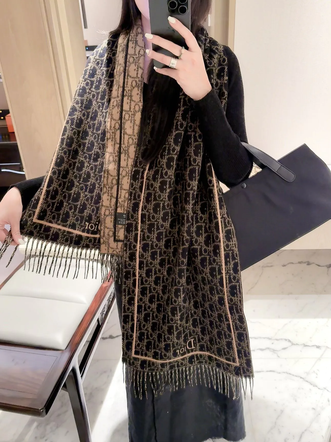 Шарфы Christian Dior 18322593