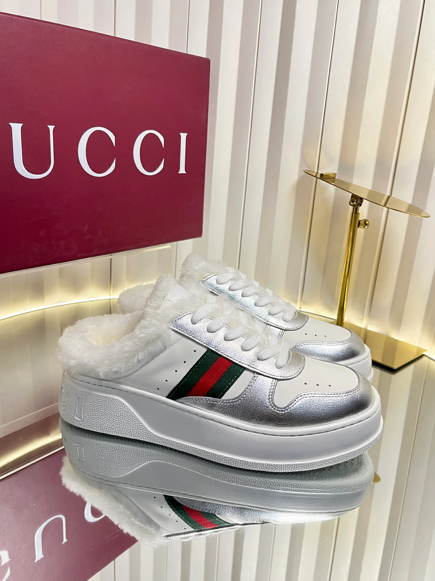 Кеды Женские Gucci 415630