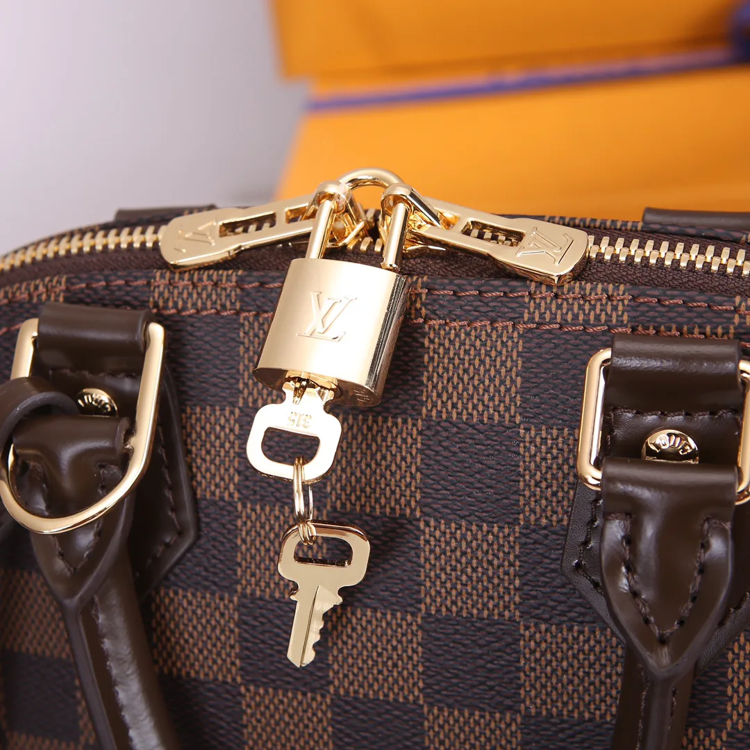 Классические Сумки Женские Louis Vuitton 9816792