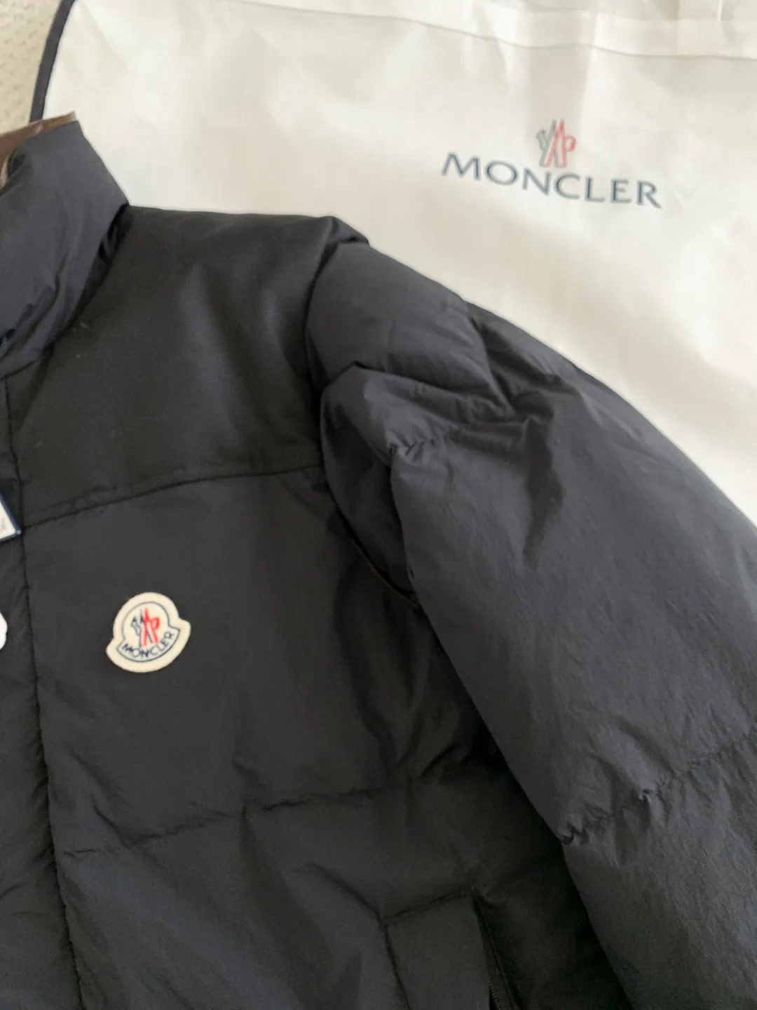Куртки И Пуховики Мужские Moncler 723444