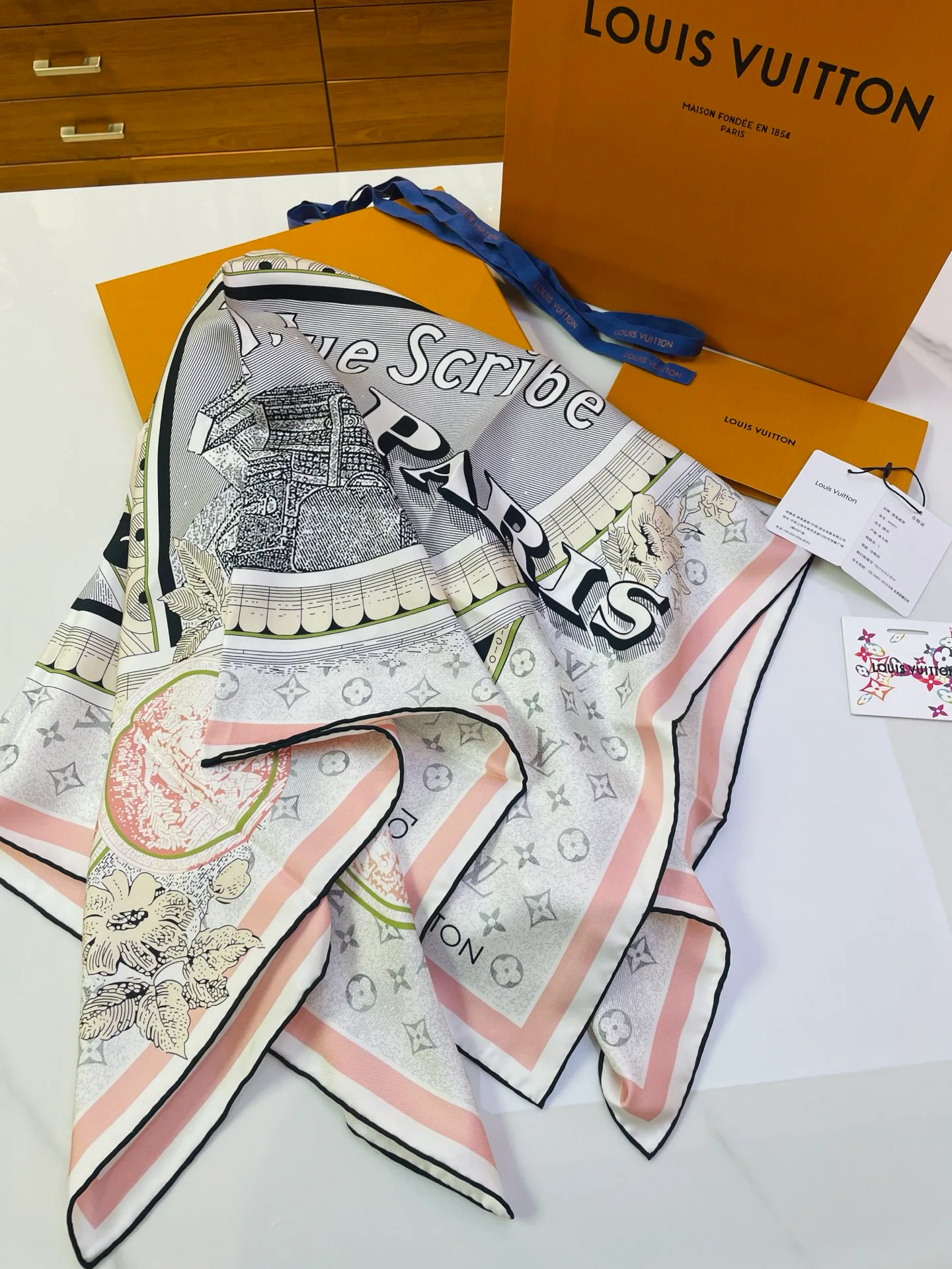 Шарфы Louis Vuitton 14247