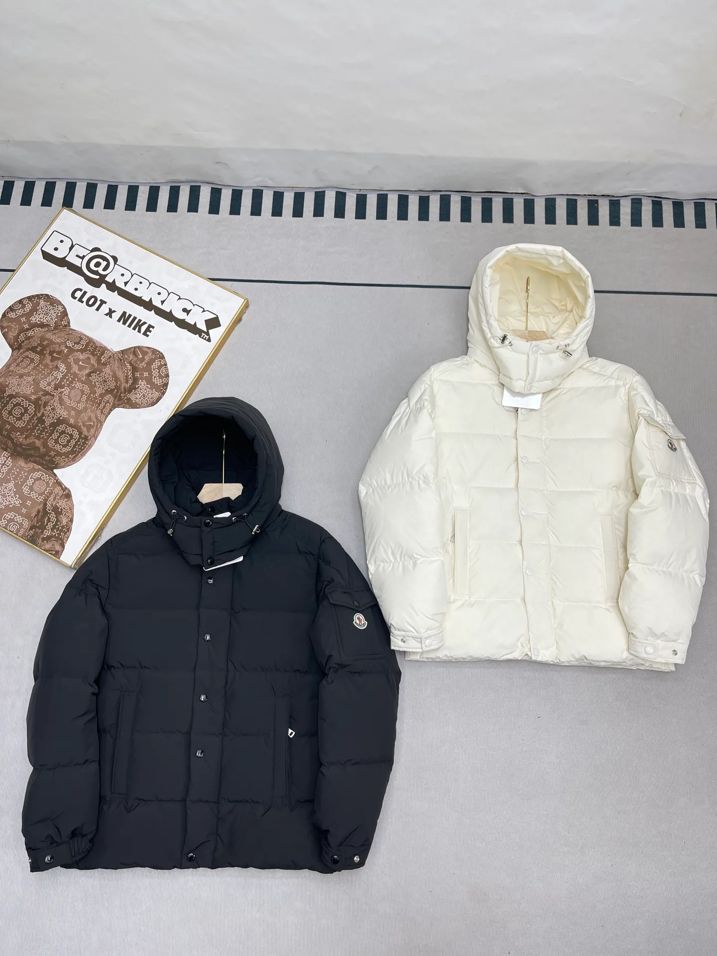 Куртки И Пуховики Женские Moncler 5379383