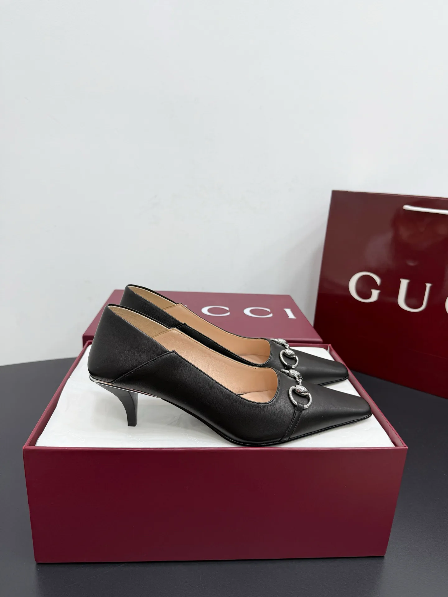 Туфли Женские Gucci 882790