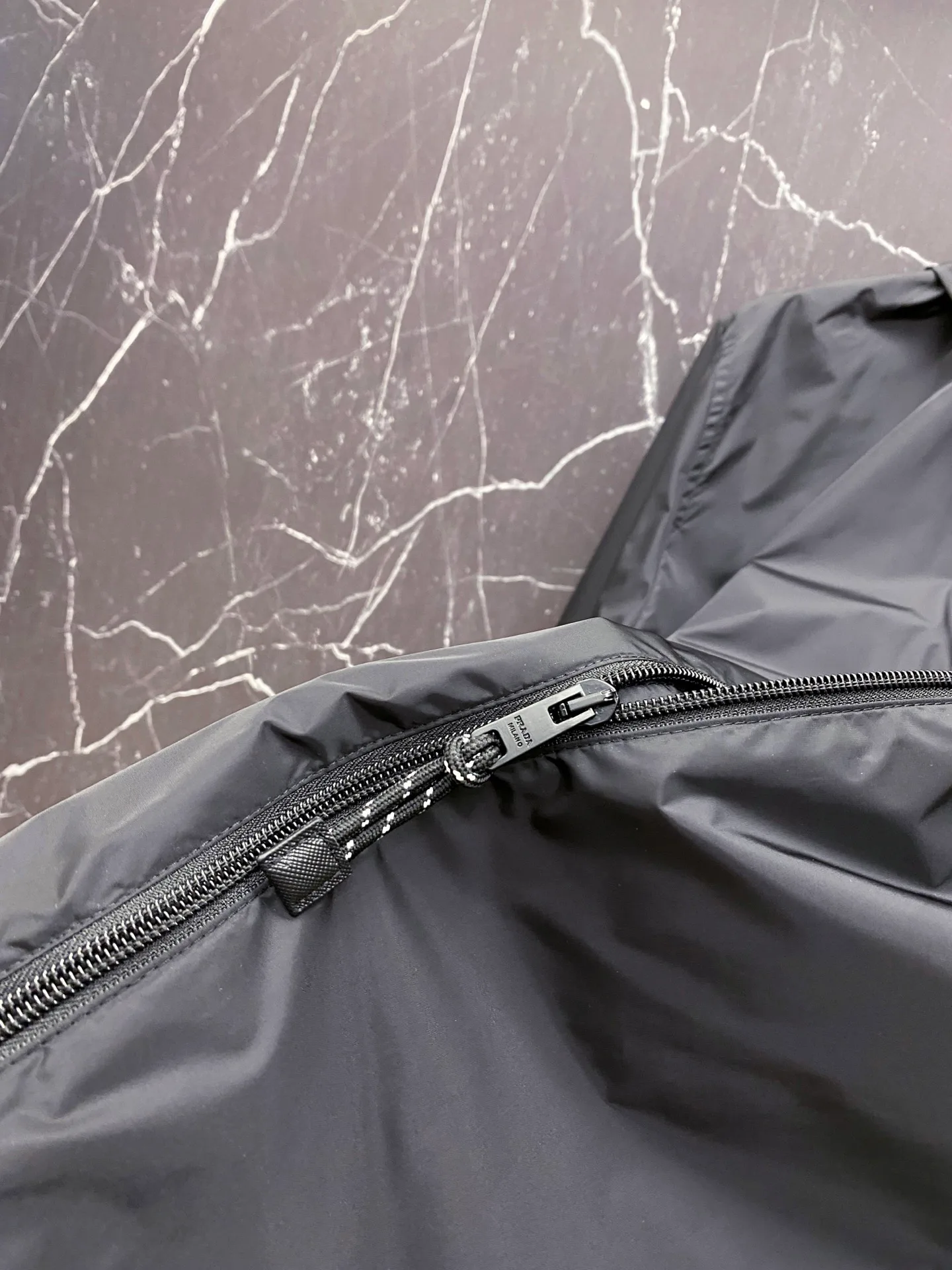 Куртки И Пуховики Мужские Prada 9760662